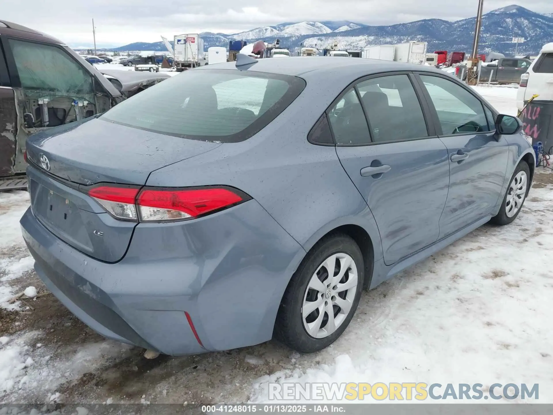 4 fotografías del automóvil dañado 5YFEPMAE7NP342920 TOYOTA COROLLA 2022