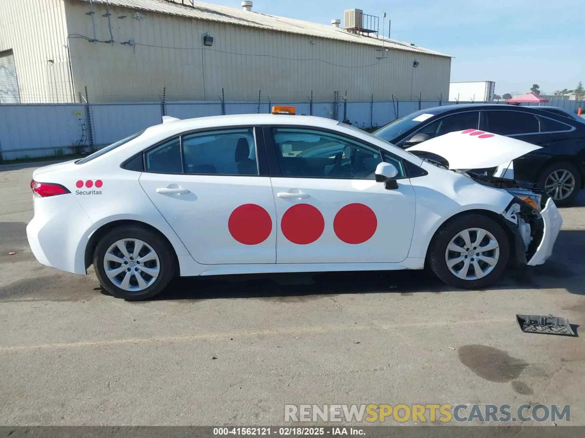 13 fotografías del automóvil dañado 5YFEPMAE7NP352511 TOYOTA COROLLA 2022