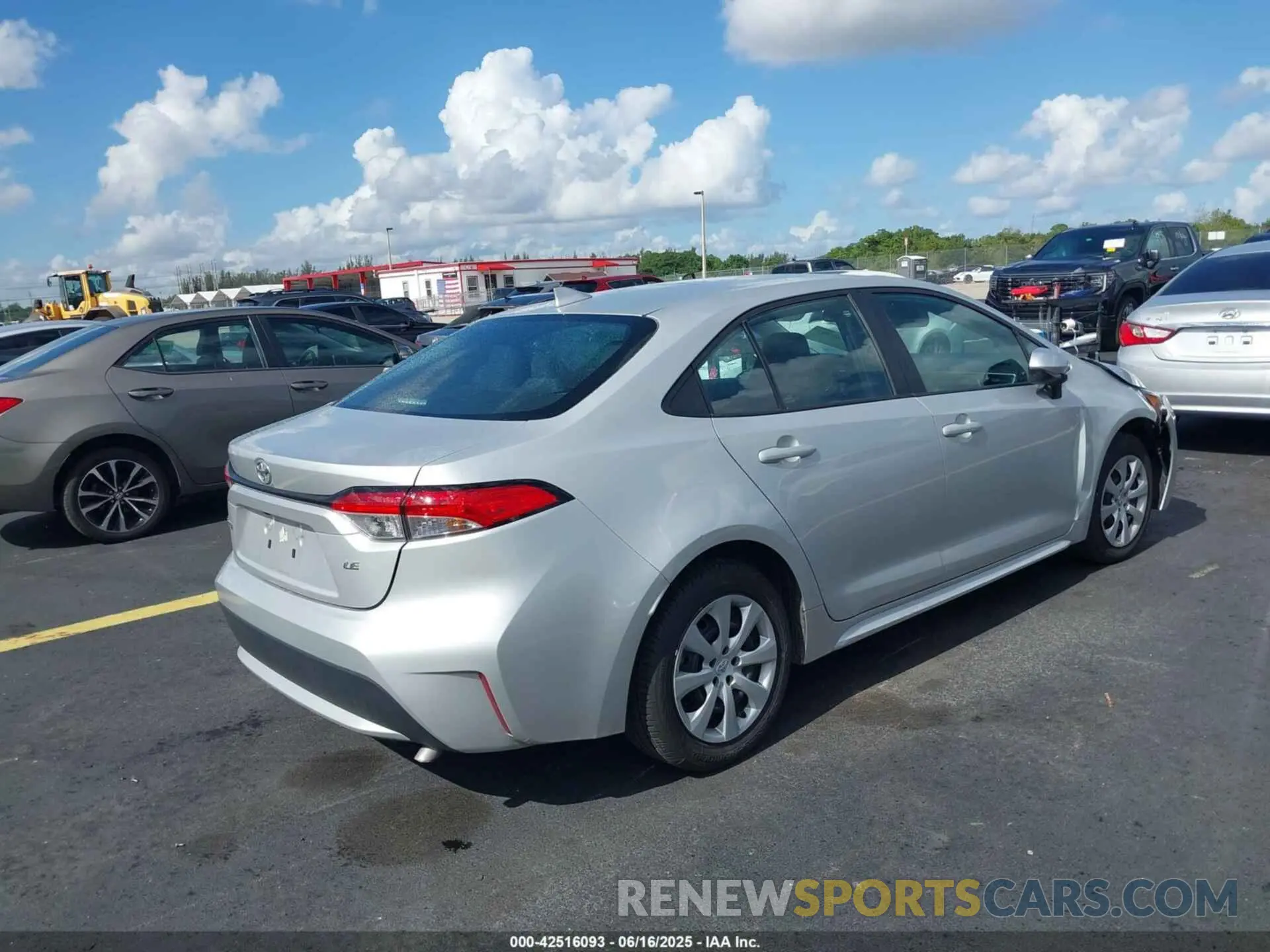 4 fotografías del automóvil dañado 5YFEPMAE7NP359748 TOYOTA COROLLA 2022