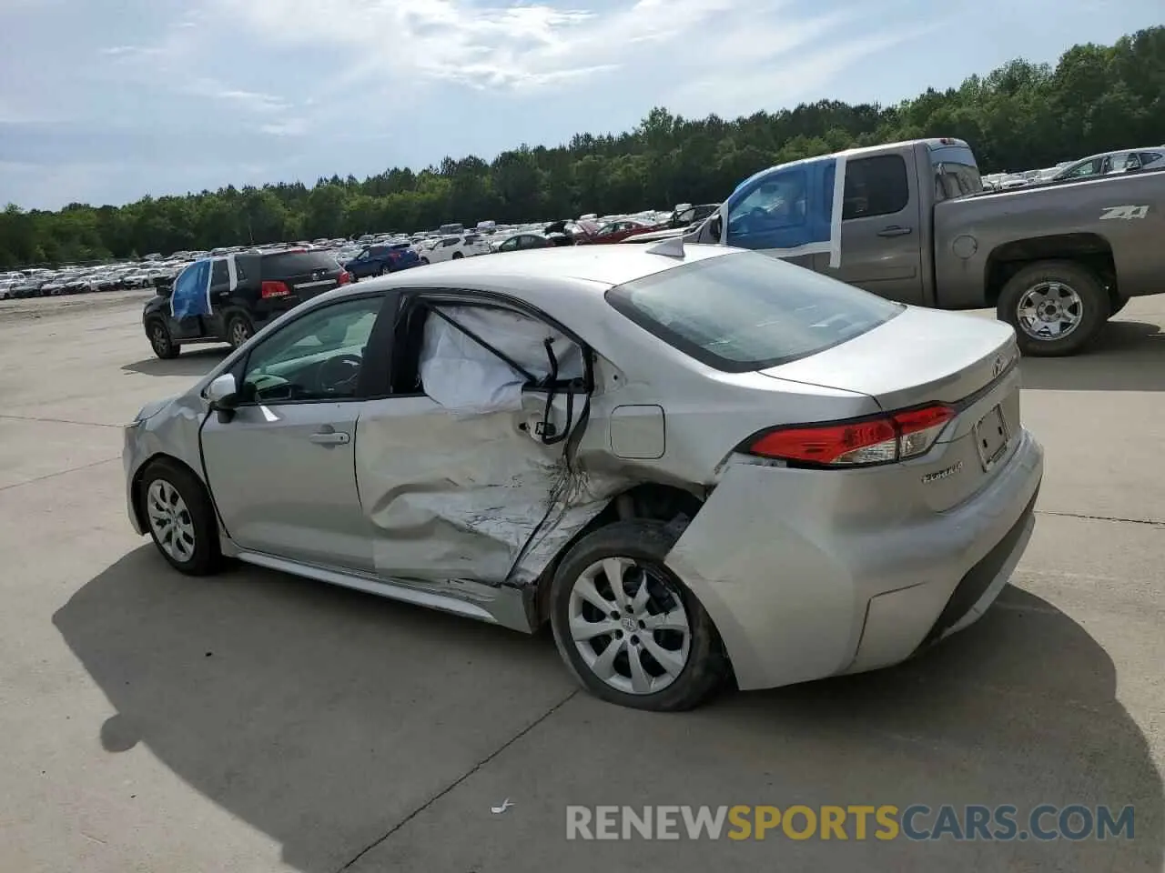 2 fotografías del automóvil dañado 5YFEPMAE7NP361192 TOYOTA COROLLA 2022