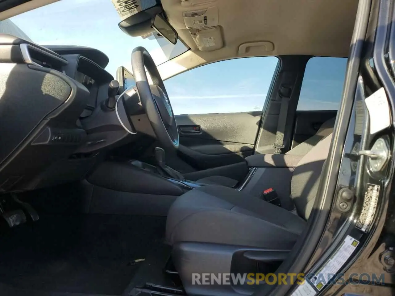 7 fotografías del automóvil dañado 5YFEPMAE7NP375979 TOYOTA COROLLA 2022