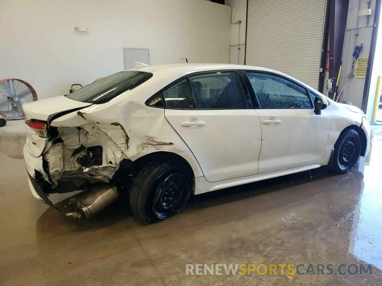 3 fotografías del automóvil dañado 5YFEPMAE7NP380289 TOYOTA COROLLA 2022