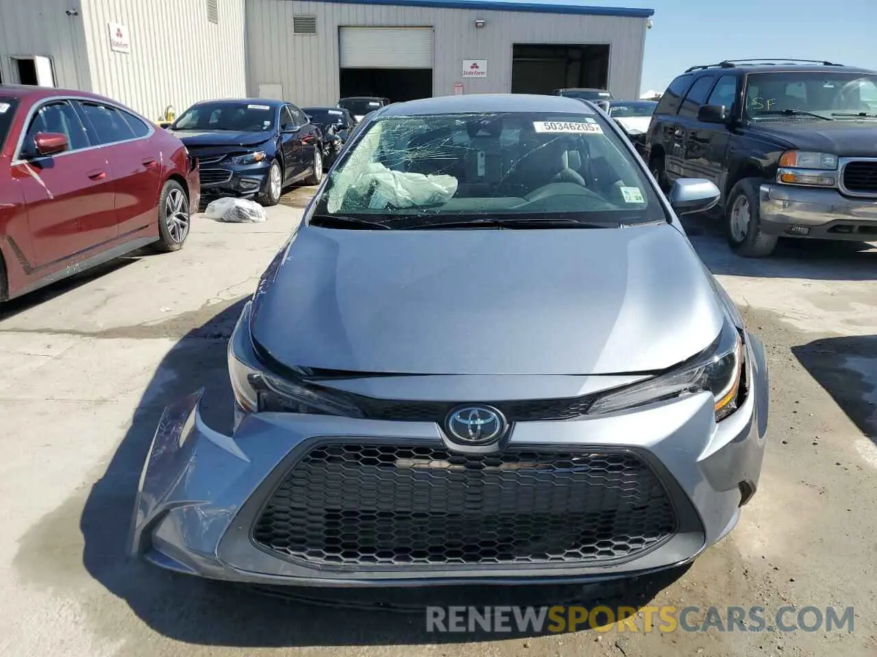 5 fotografías del automóvil dañado 5YFEPMAE7NP383953 TOYOTA COROLLA 2022