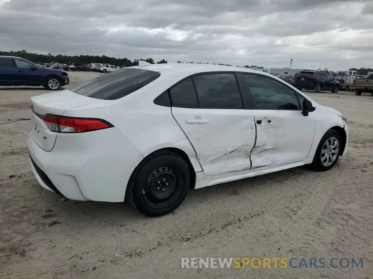 3 fotografías del automóvil dañado 5YFEPMAE7NP384200 TOYOTA COROLLA 2022
