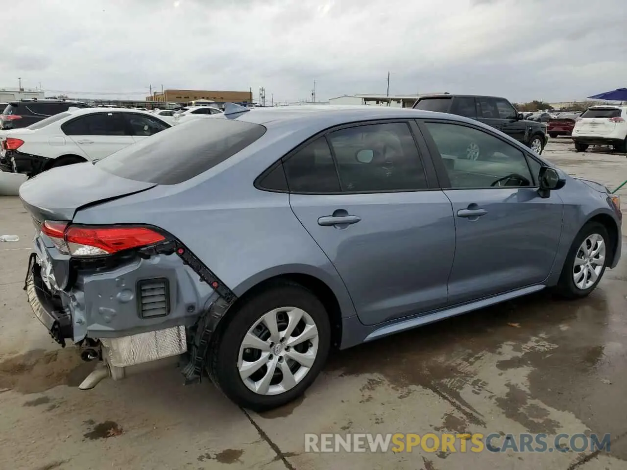 3 fotografías del automóvil dañado 5YFEPMAE7NP384780 TOYOTA COROLLA 2022