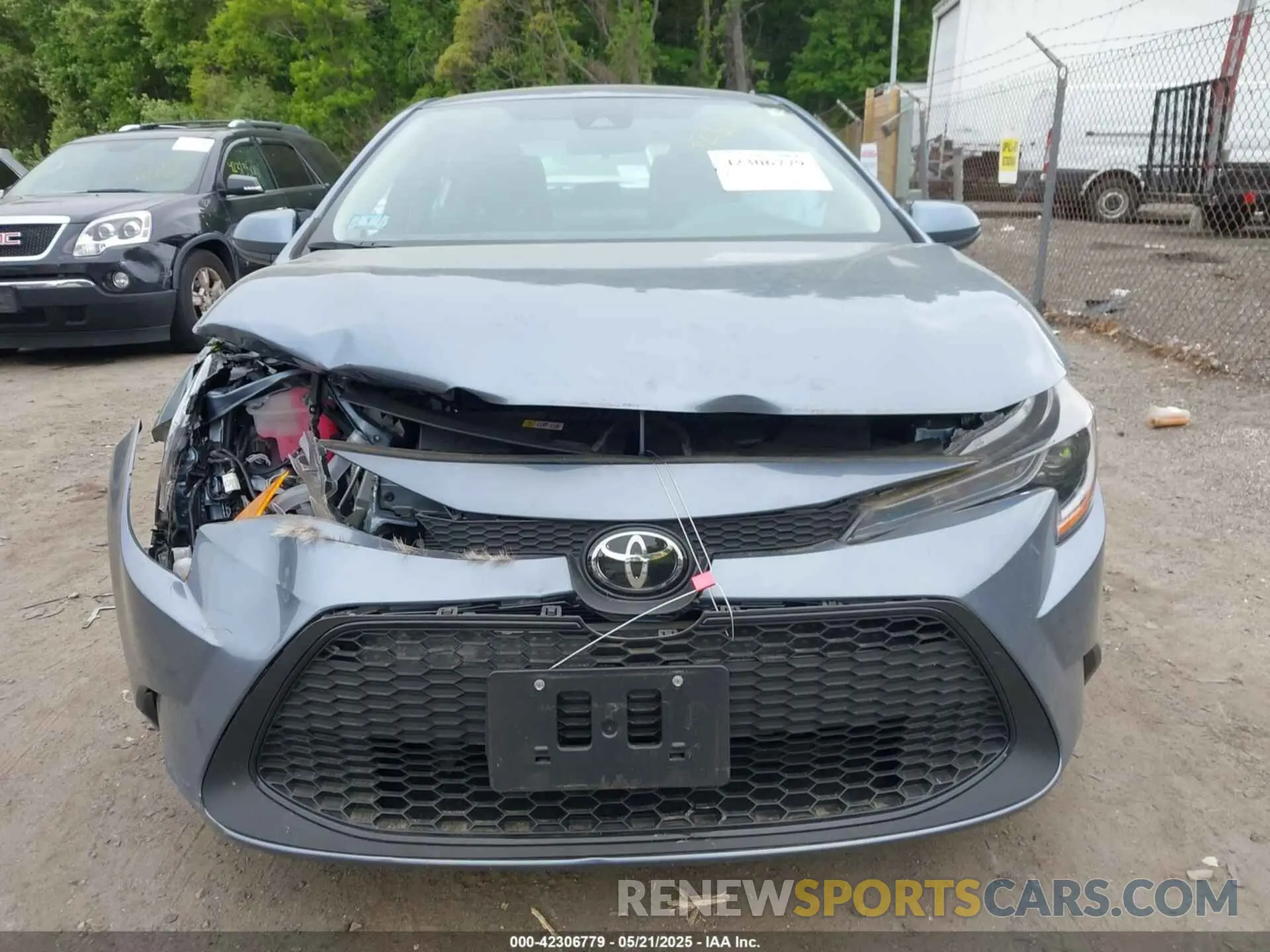 12 fotografías del automóvil dañado 5YFEPMAE7NP389915 TOYOTA COROLLA 2022