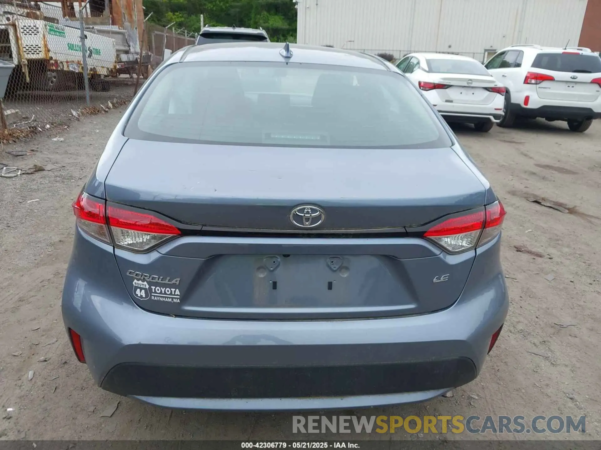 16 fotografías del automóvil dañado 5YFEPMAE7NP389915 TOYOTA COROLLA 2022