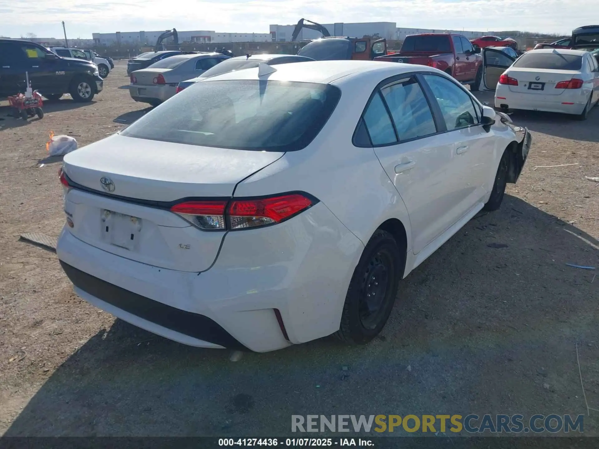4 fotografías del automóvil dañado 5YFEPMAE7NP390269 TOYOTA COROLLA 2022