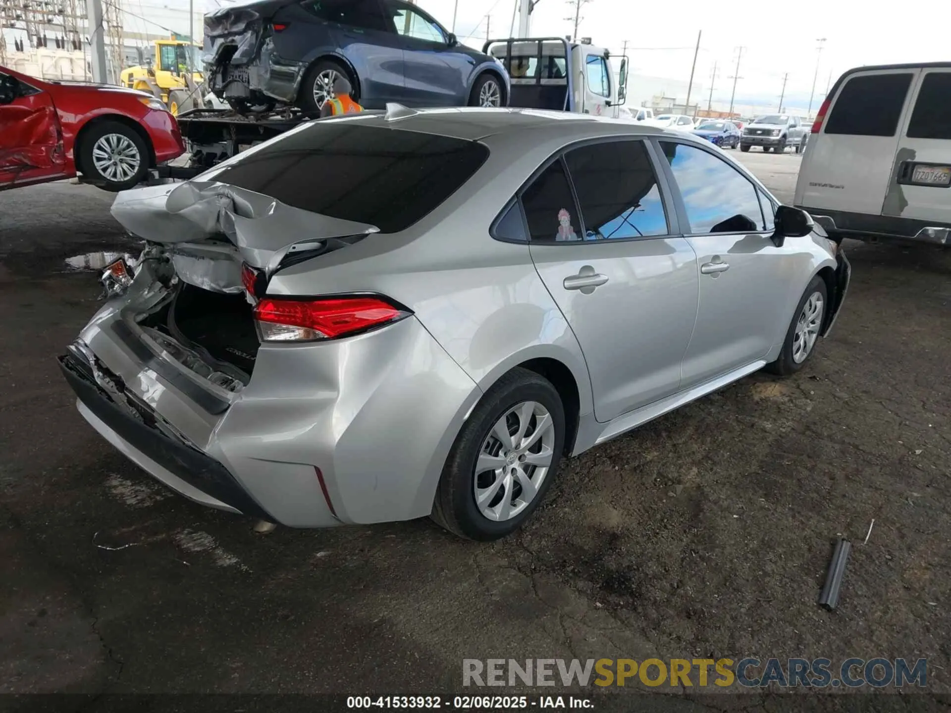 4 fotografías del automóvil dañado 5YFEPMAE8NP309246 TOYOTA COROLLA 2022
