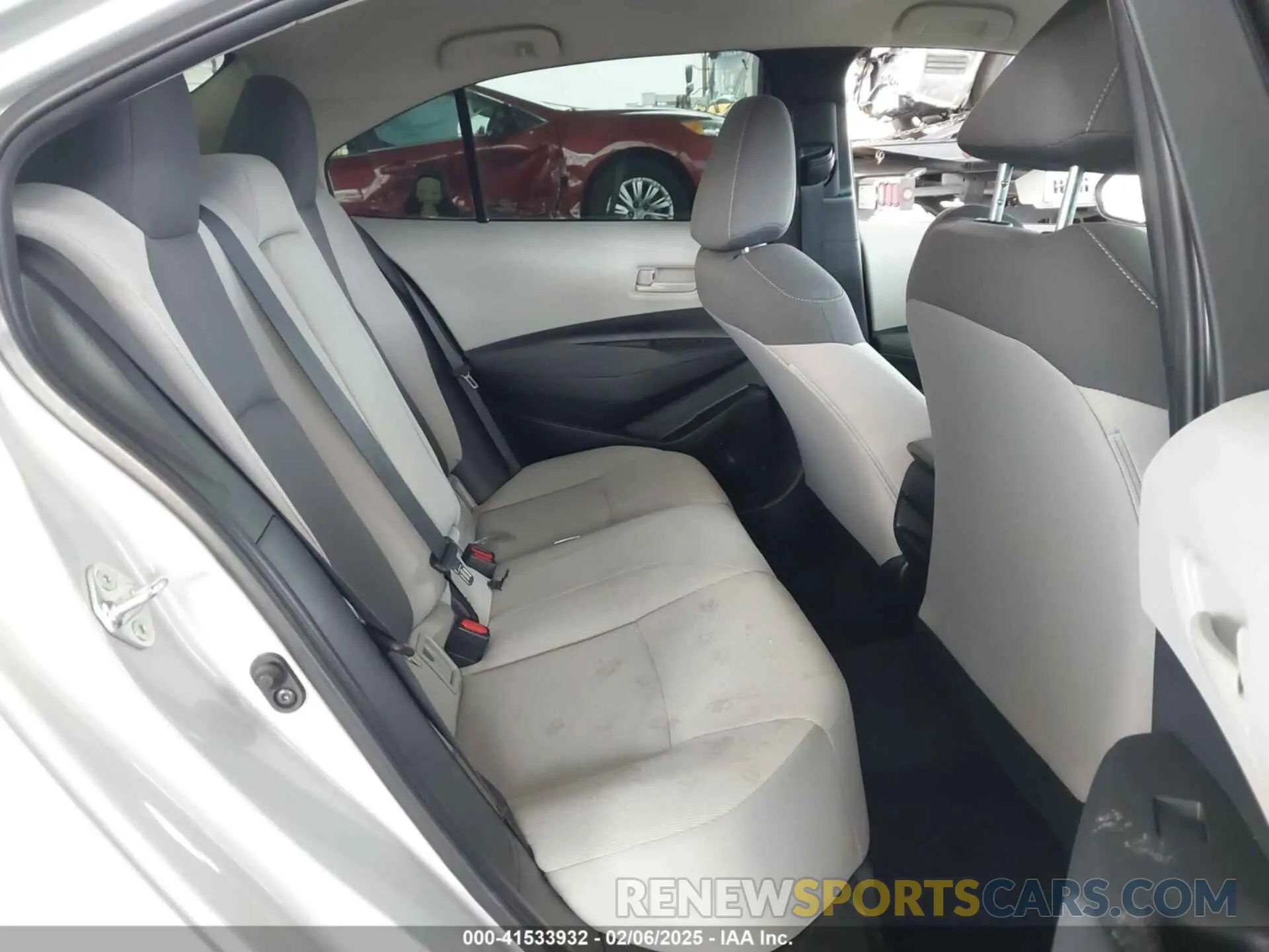 8 fotografías del automóvil dañado 5YFEPMAE8NP309246 TOYOTA COROLLA 2022