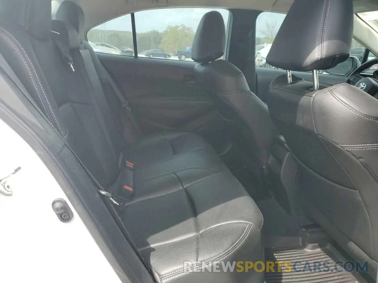 10 fotografías del automóvil dañado 5YFEPMAE8NP310722 TOYOTA COROLLA 2022