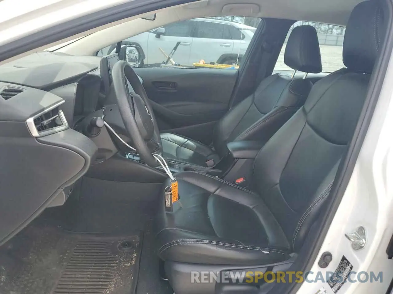 7 fotografías del automóvil dañado 5YFEPMAE8NP310722 TOYOTA COROLLA 2022