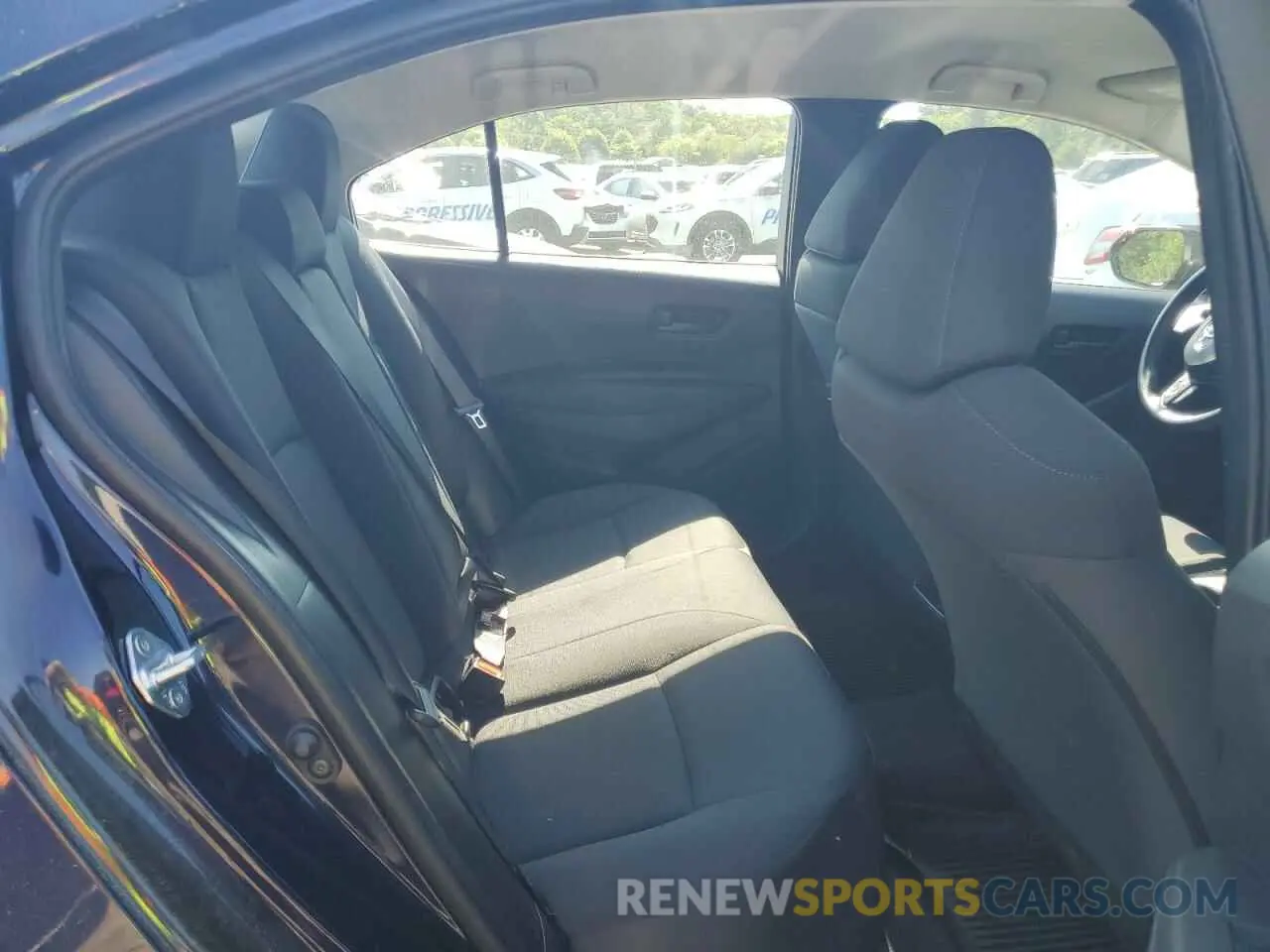 10 fotografías del automóvil dañado 5YFEPMAE8NP320893 TOYOTA COROLLA 2022