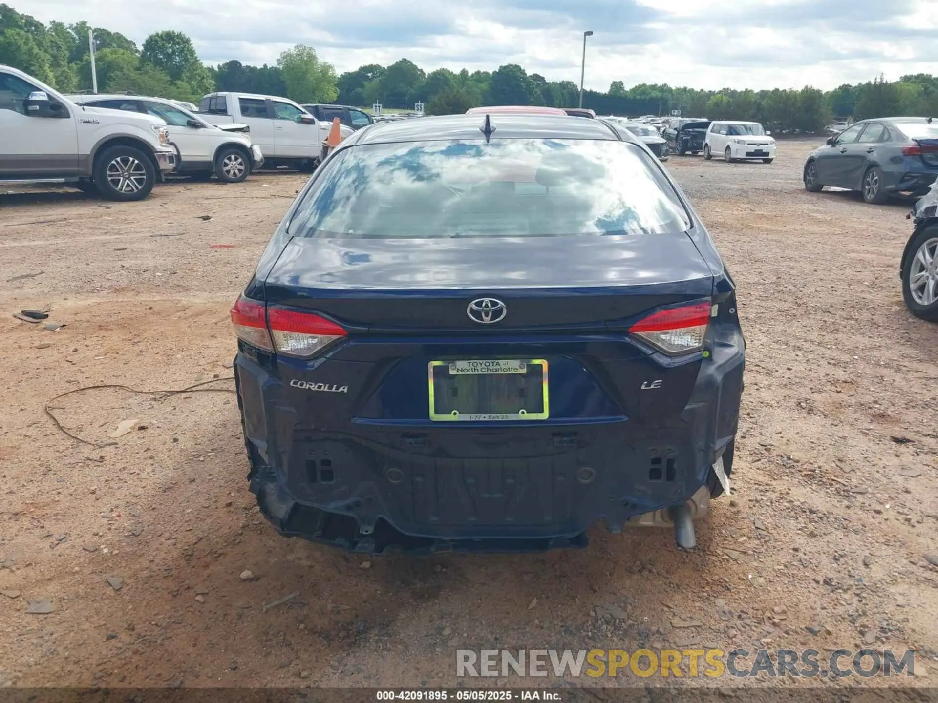 16 fotografías del automóvil dañado 5YFEPMAE8NP321767 TOYOTA COROLLA 2022