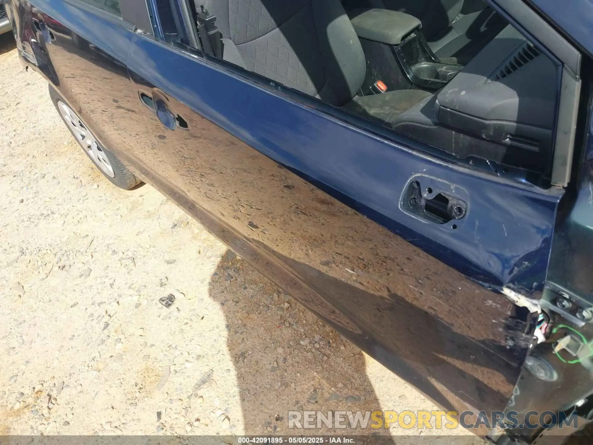 17 fotografías del automóvil dañado 5YFEPMAE8NP321767 TOYOTA COROLLA 2022