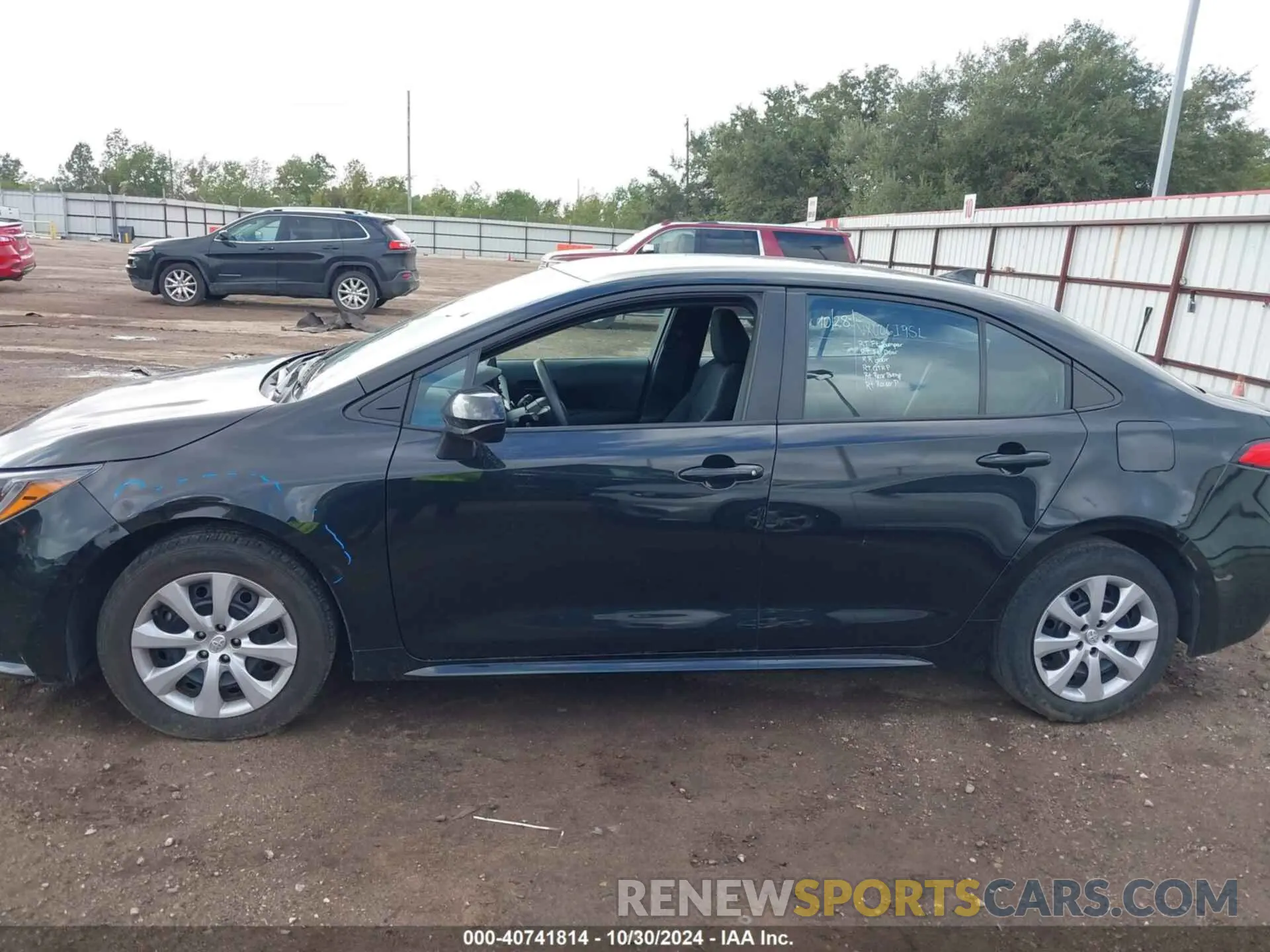 14 fotografías del automóvil dañado 5YFEPMAE8NP324927 TOYOTA COROLLA 2022
