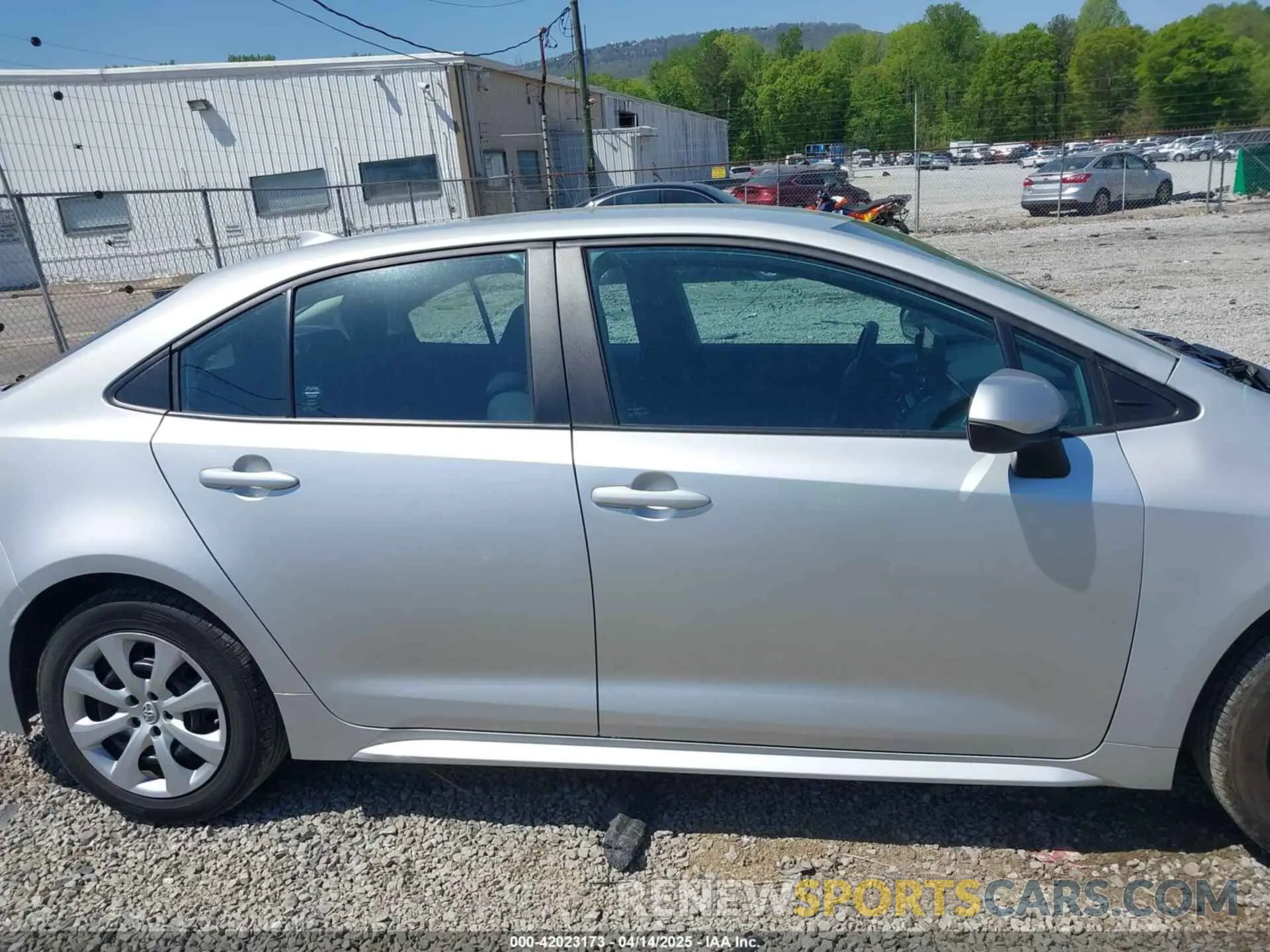 14 fotografías del automóvil dañado 5YFEPMAE8NP329299 TOYOTA COROLLA 2022