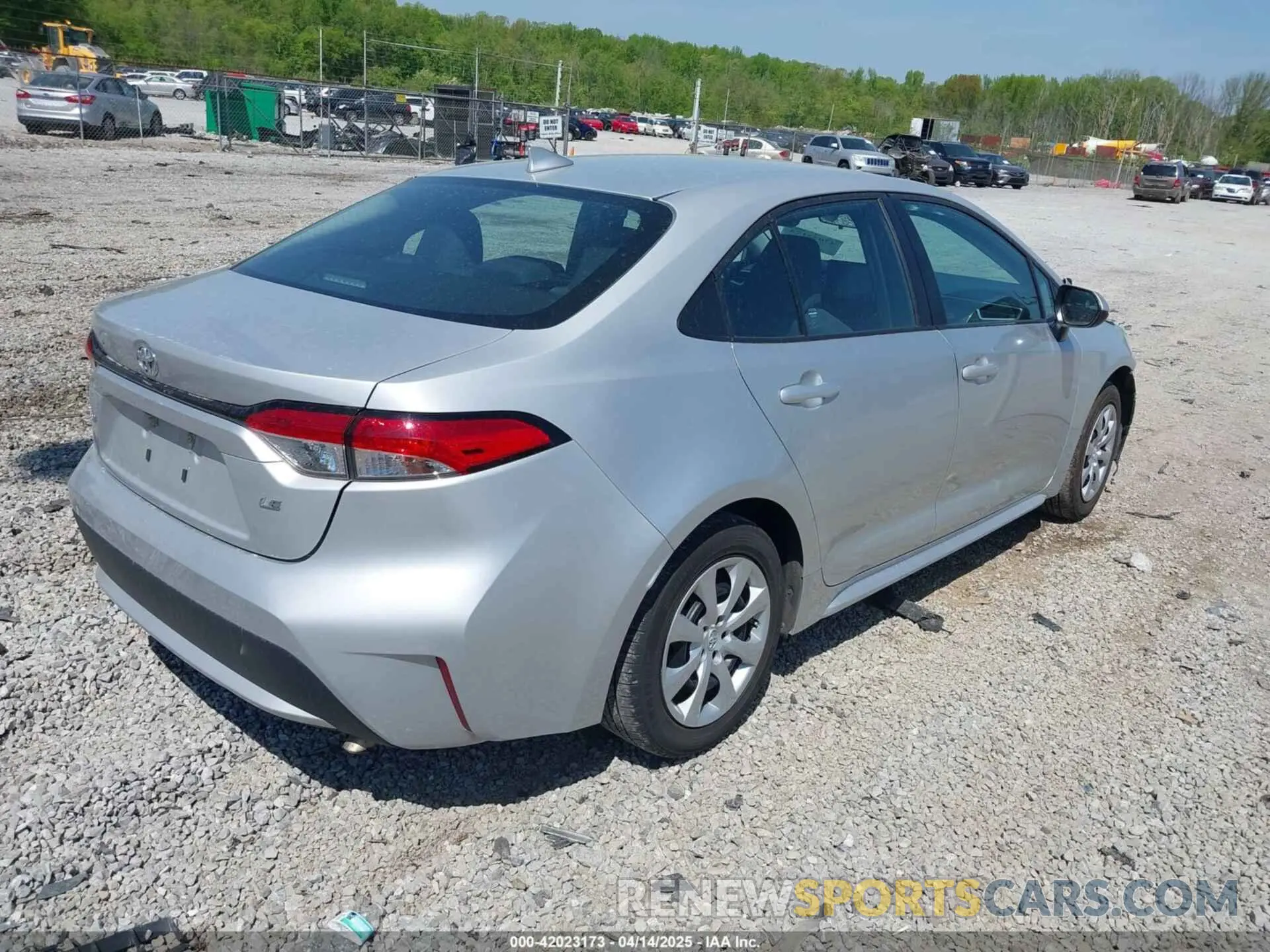 4 fotografías del automóvil dañado 5YFEPMAE8NP329299 TOYOTA COROLLA 2022