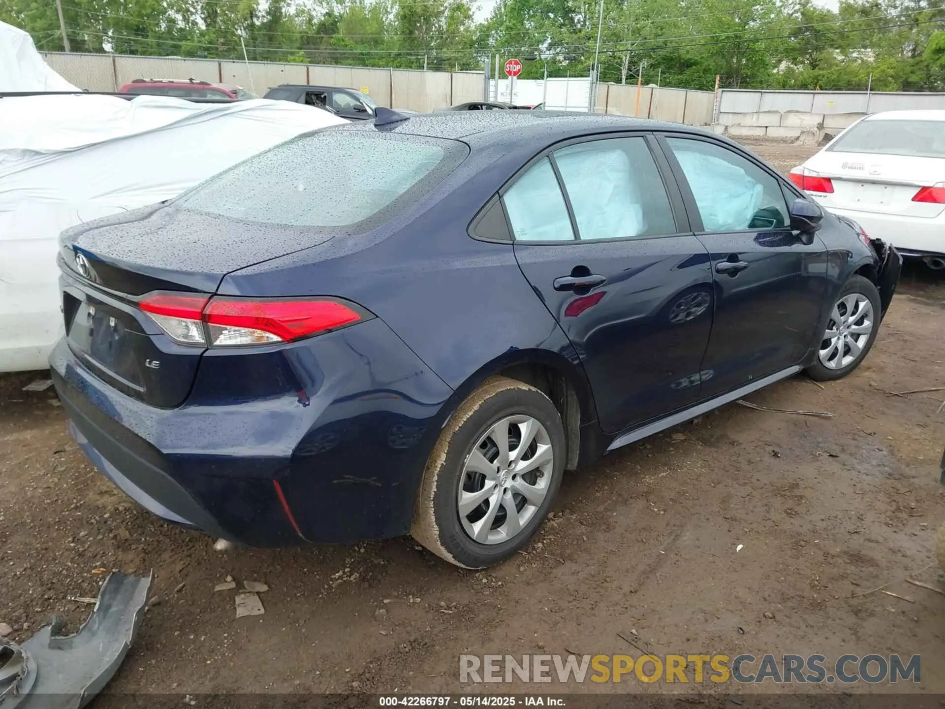 4 fotografías del automóvil dañado 5YFEPMAE8NP332672 TOYOTA COROLLA 2022
