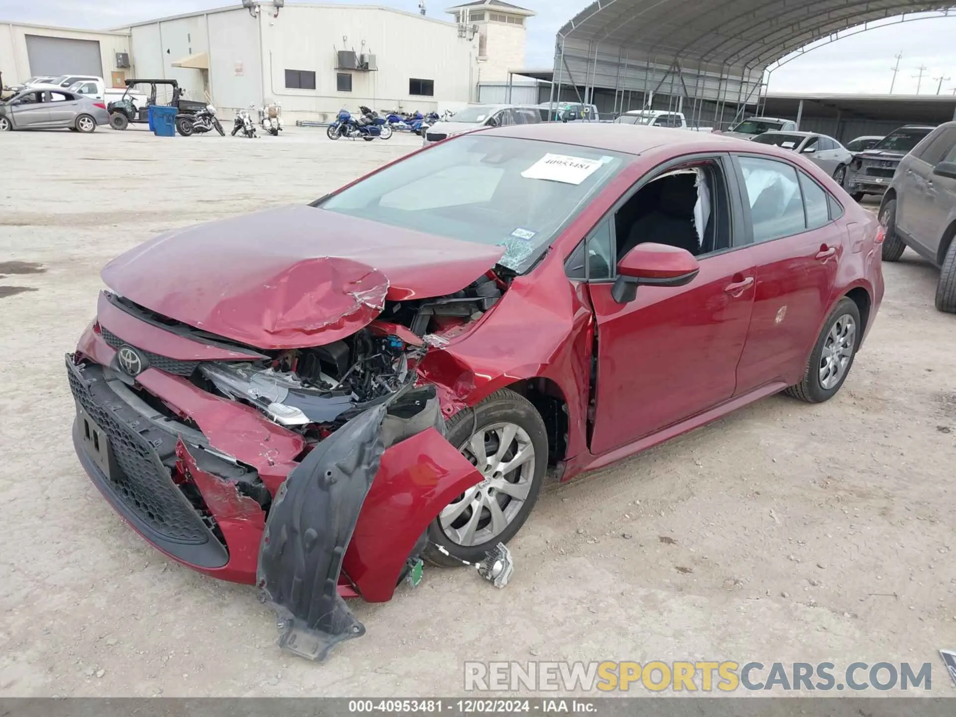 2 fotografías del automóvil dañado 5YFEPMAE8NP333109 TOYOTA COROLLA 2022
