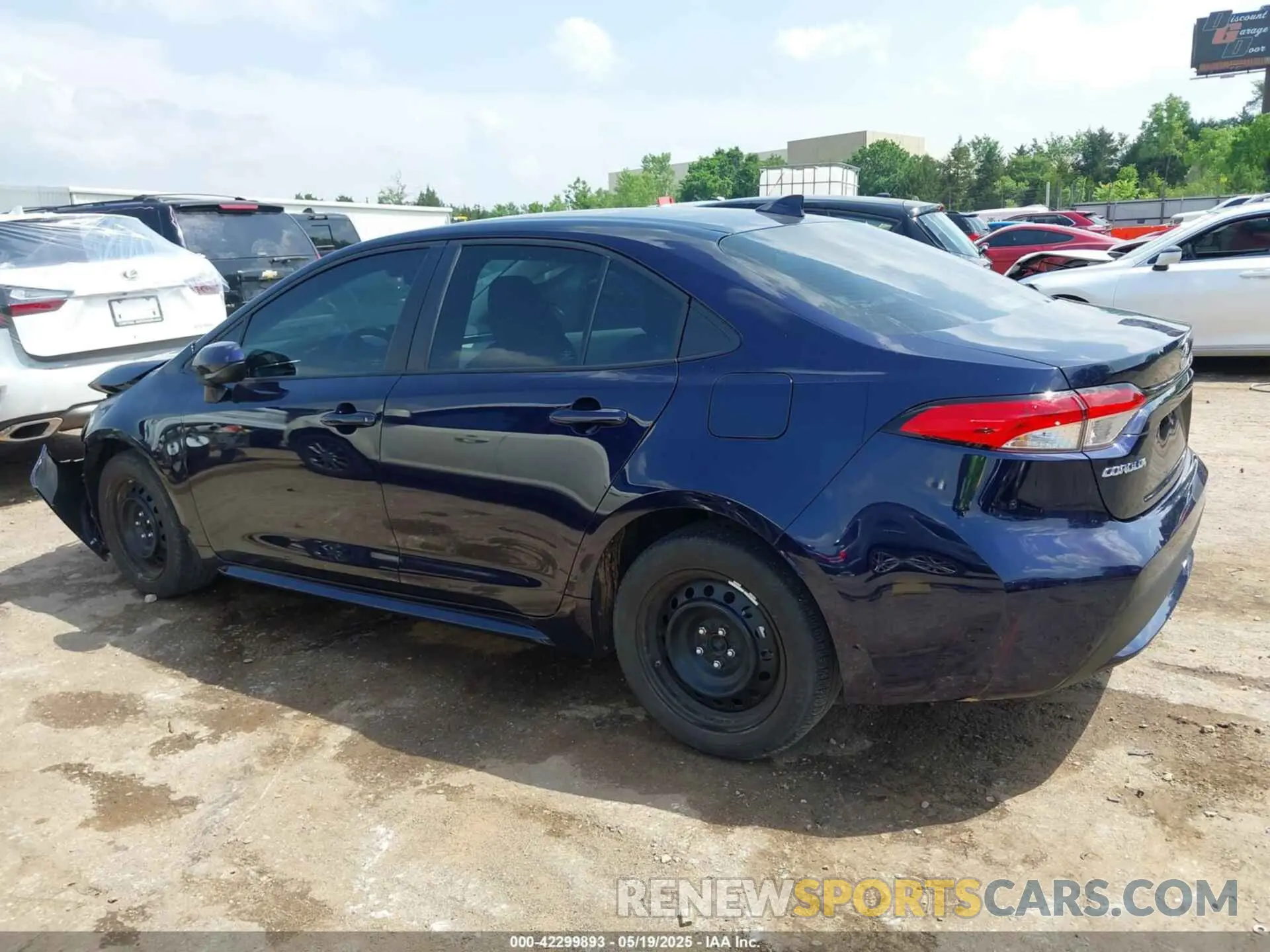 15 fotografías del automóvil dañado 5YFEPMAE8NP338262 TOYOTA COROLLA 2022