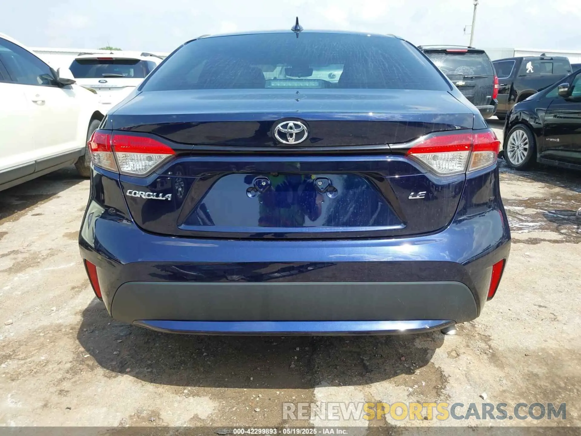 17 fotografías del automóvil dañado 5YFEPMAE8NP338262 TOYOTA COROLLA 2022