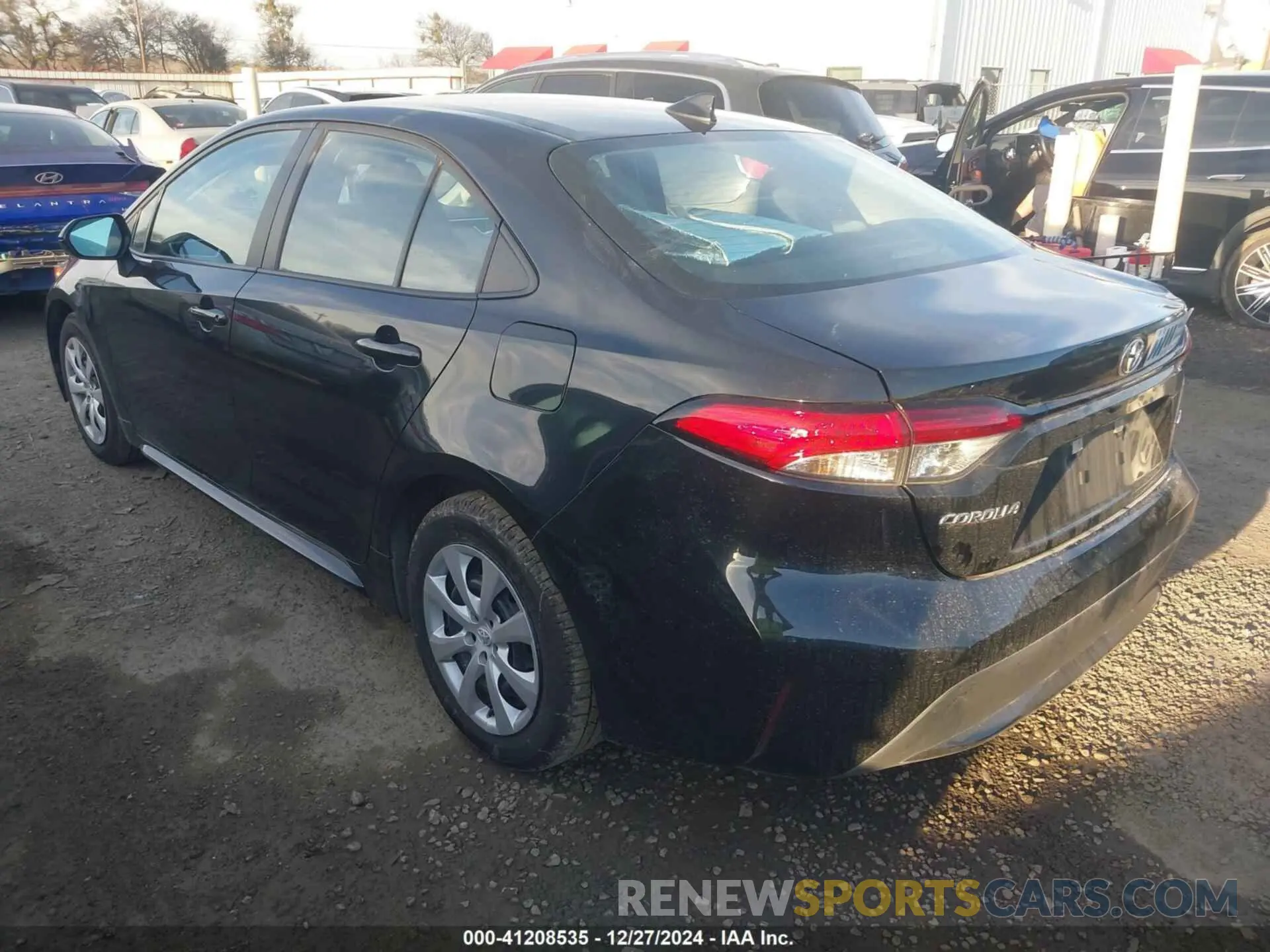 3 fotografías del automóvil dañado 5YFEPMAE8NP339752 TOYOTA COROLLA 2022