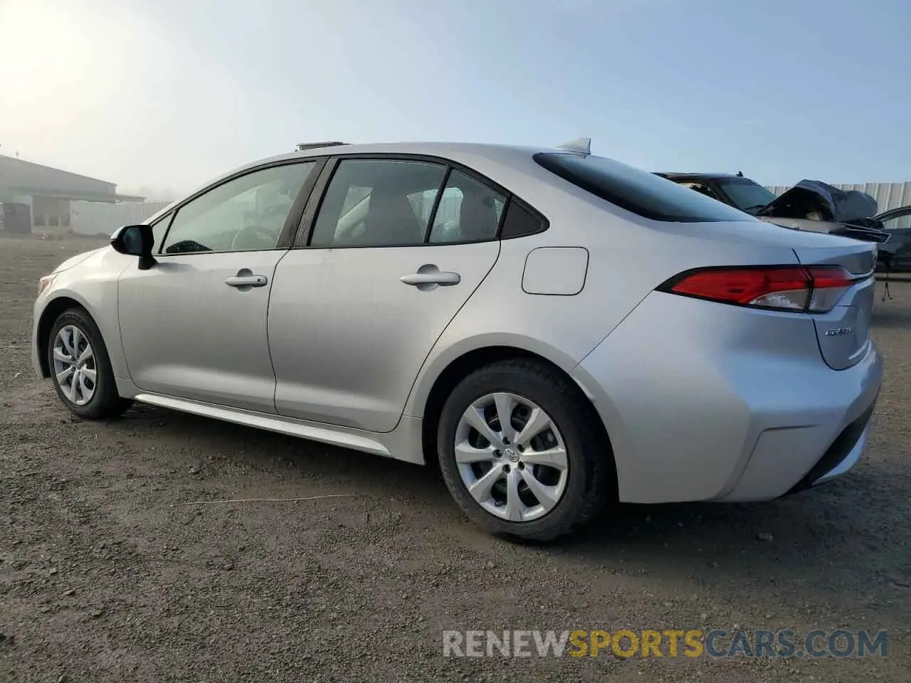 2 fotografías del automóvil dañado 5YFEPMAE8NP340044 TOYOTA COROLLA 2022