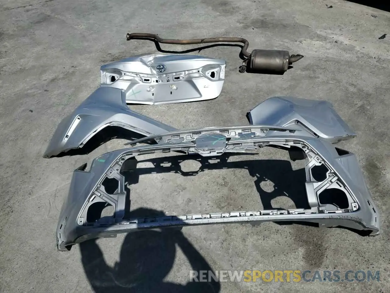 12 fotografías del automóvil dañado 5YFEPMAE8NP341808 TOYOTA COROLLA 2022