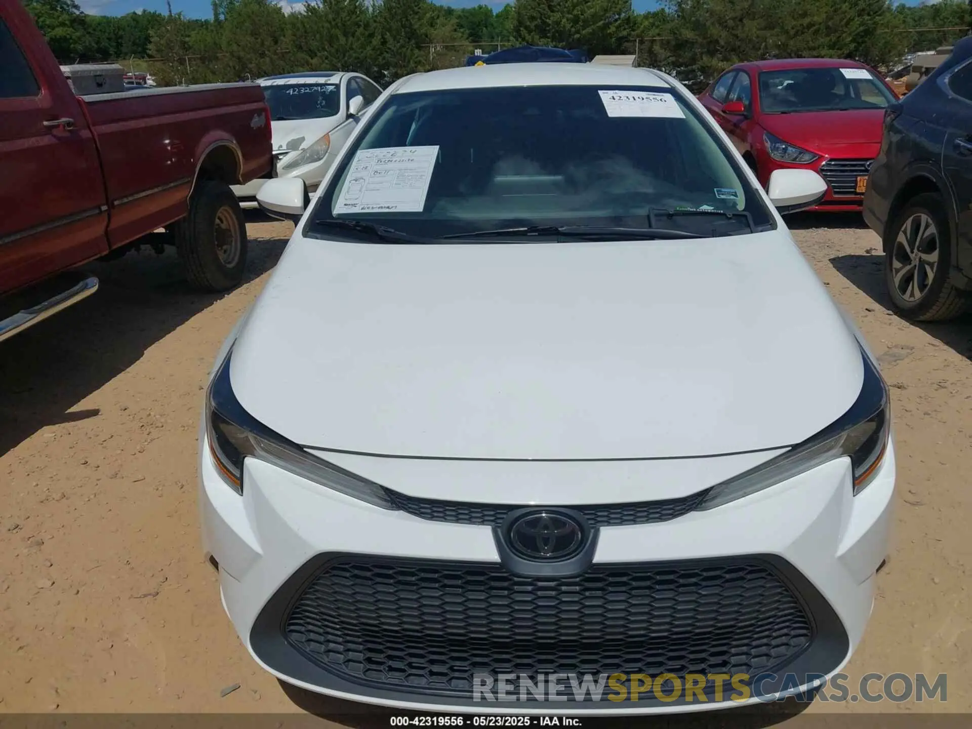 13 fotografías del automóvil dañado 5YFEPMAE8NP355840 TOYOTA COROLLA 2022