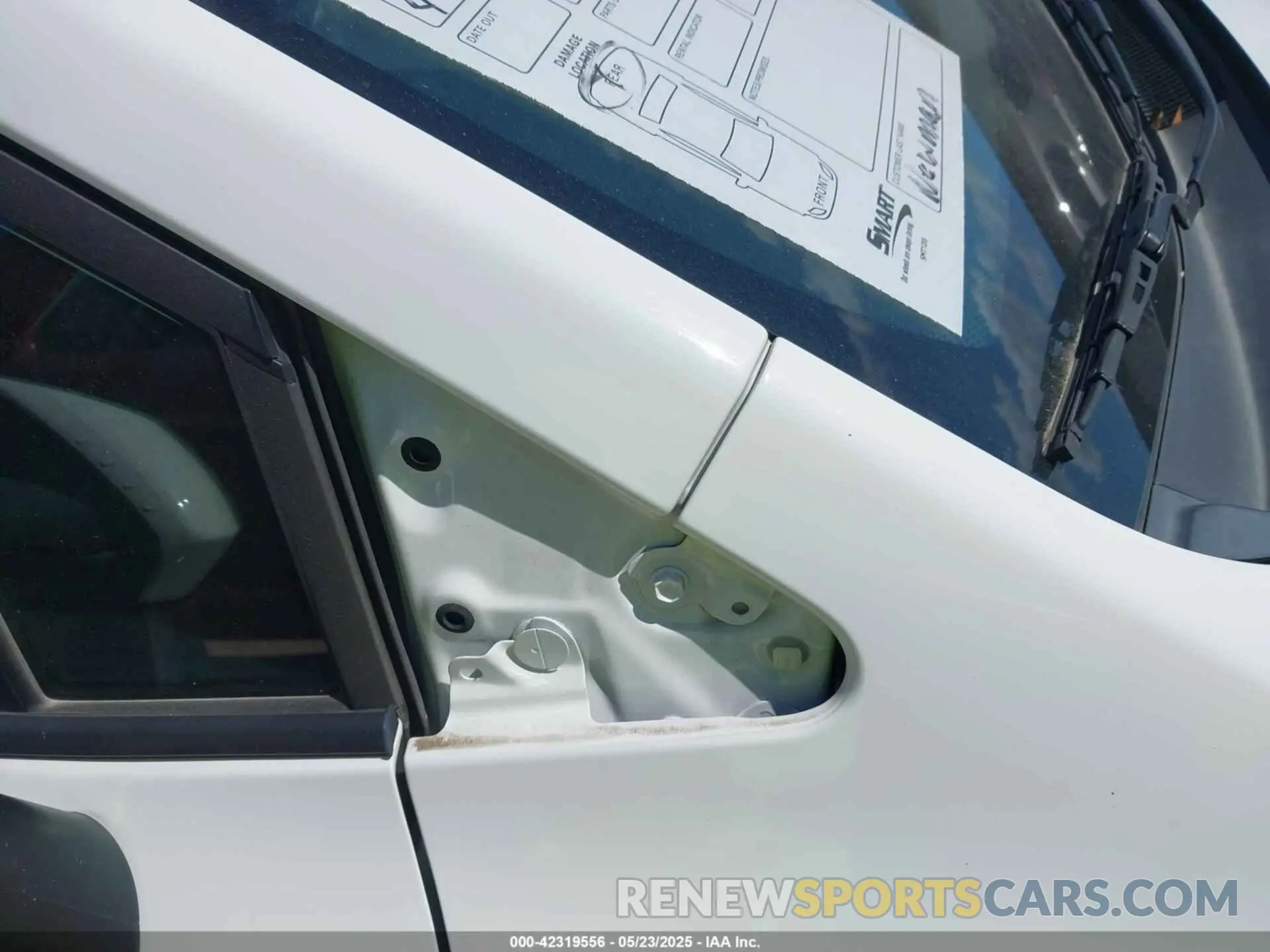 20 fotografías del automóvil dañado 5YFEPMAE8NP355840 TOYOTA COROLLA 2022