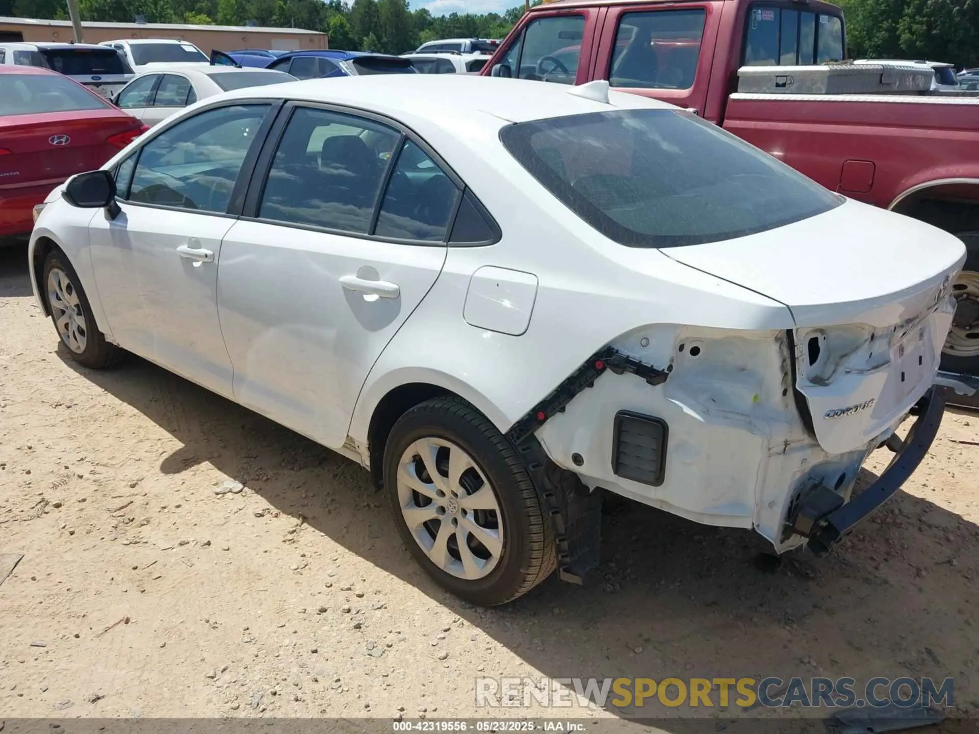 3 fotografías del automóvil dañado 5YFEPMAE8NP355840 TOYOTA COROLLA 2022