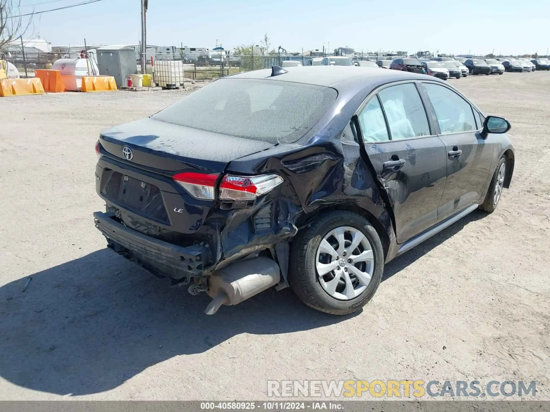 4 fotografías del automóvil dañado 5YFEPMAE8NP379409 TOYOTA COROLLA 2022