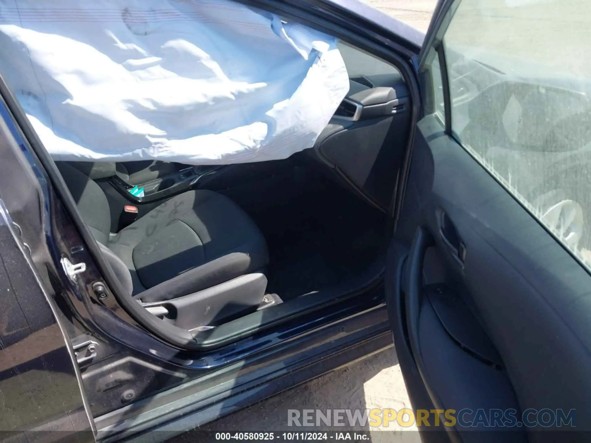 5 fotografías del automóvil dañado 5YFEPMAE8NP379409 TOYOTA COROLLA 2022