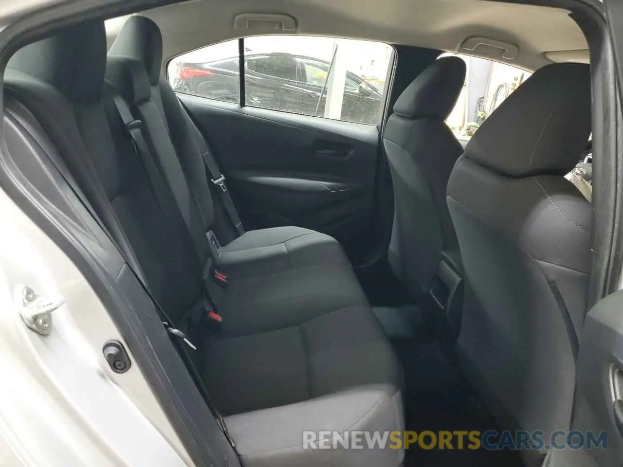 10 fotografías del automóvil dañado 5YFEPMAE8NP379734 TOYOTA COROLLA 2022