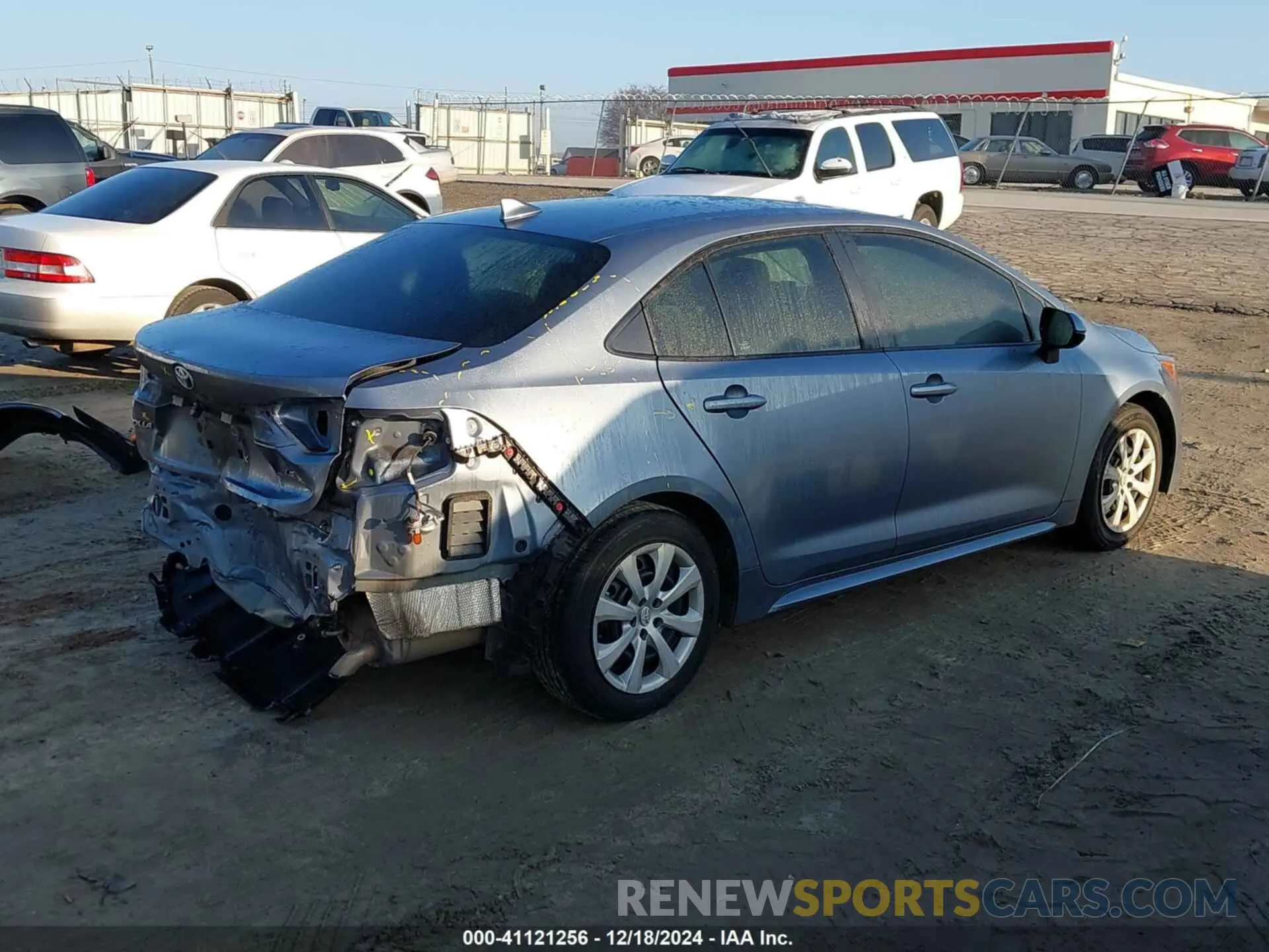 4 fotografías del automóvil dañado 5YFEPMAE8NP390684 TOYOTA COROLLA 2022