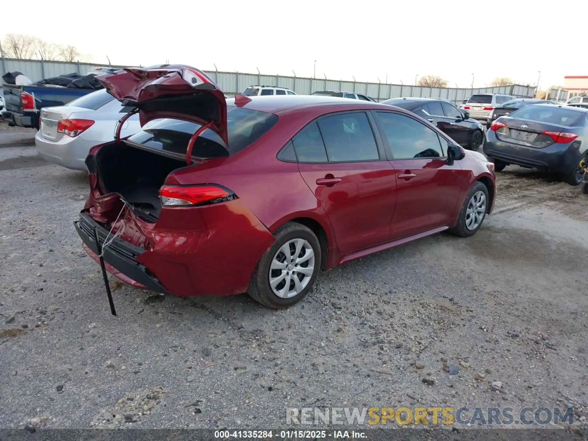 4 fotografías del automóvil dañado 5YFEPMAE8NP392208 TOYOTA COROLLA 2022