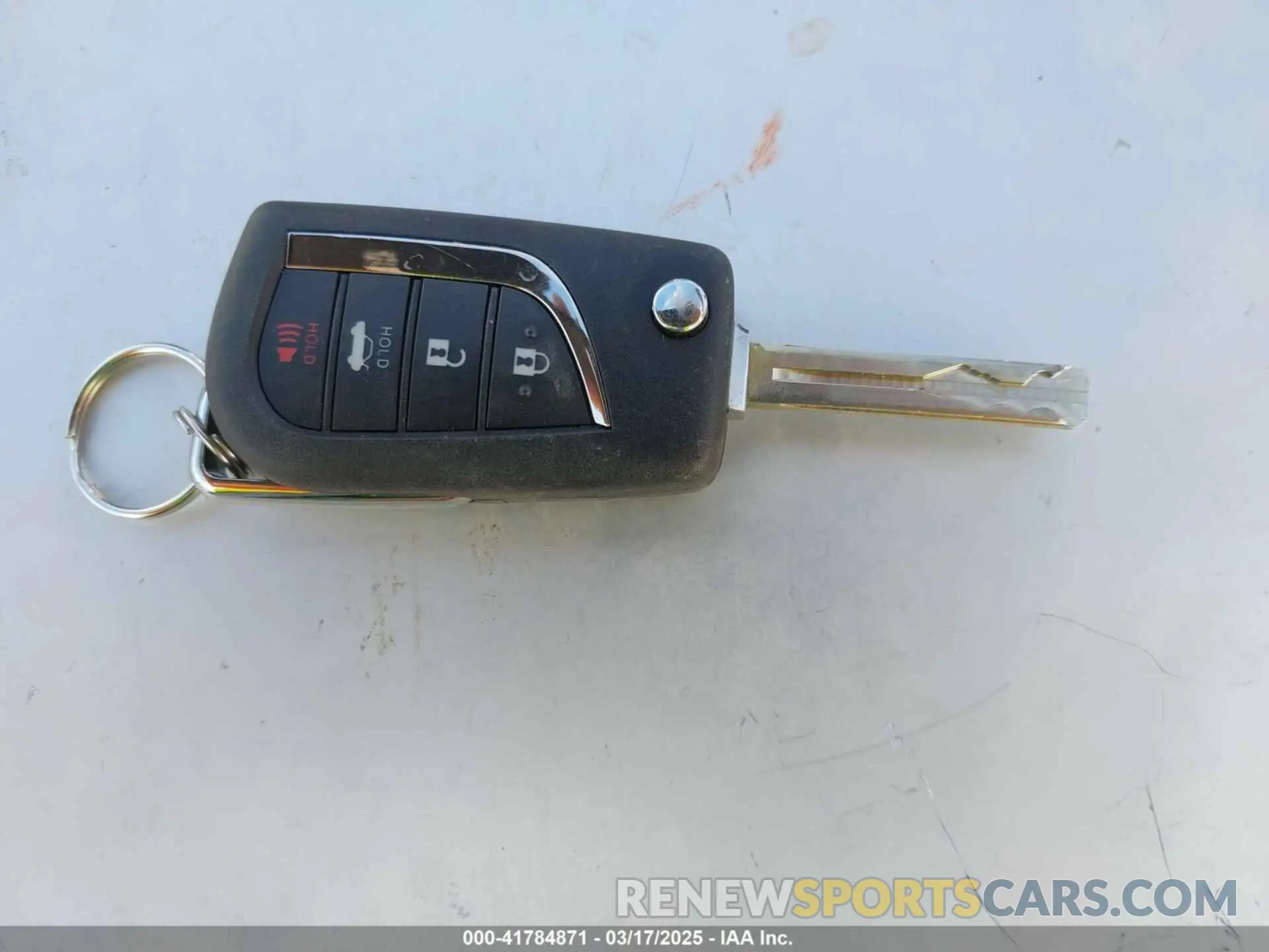 11 fotografías del automóvil dañado 5YFEPMAE9NP271963 TOYOTA COROLLA 2022