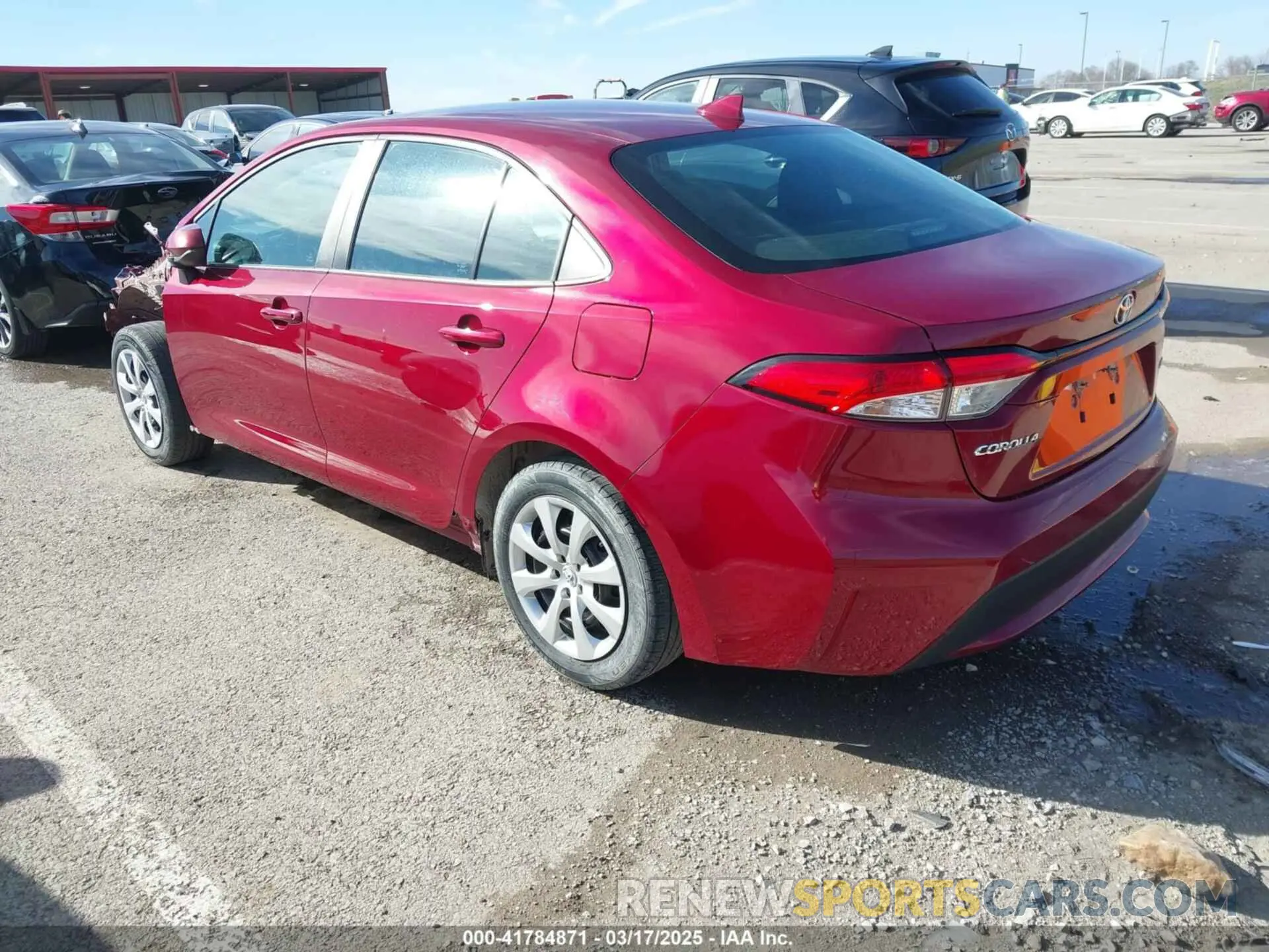 3 fotografías del automóvil dañado 5YFEPMAE9NP271963 TOYOTA COROLLA 2022