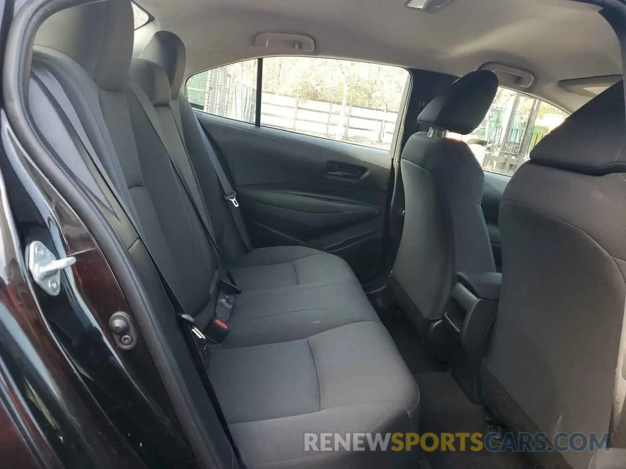 11 fotografías del automóvil dañado 5YFEPMAE9NP279805 TOYOTA COROLLA 2022