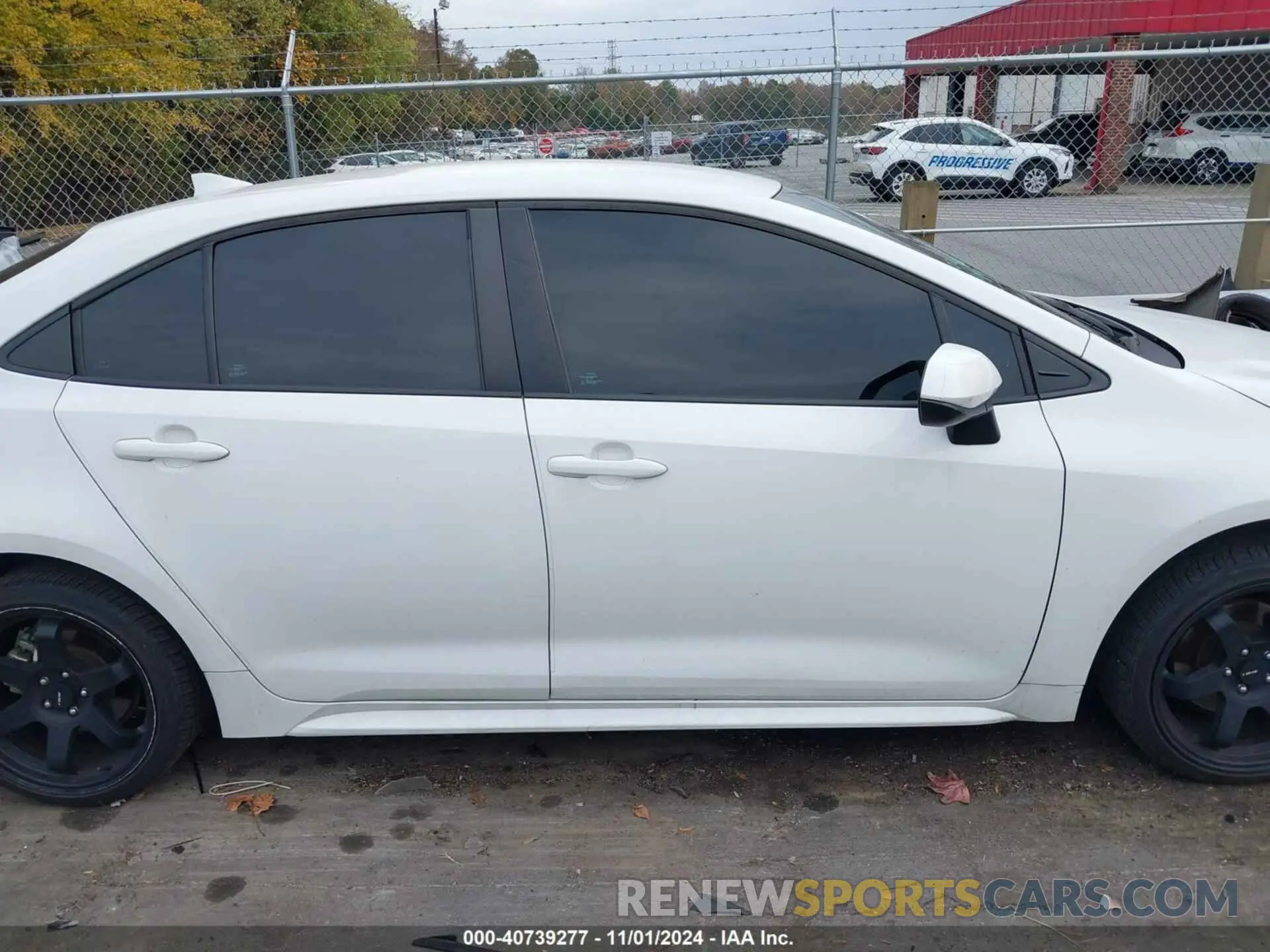 13 fotografías del automóvil dañado 5YFEPMAE9NP283370 TOYOTA COROLLA 2022