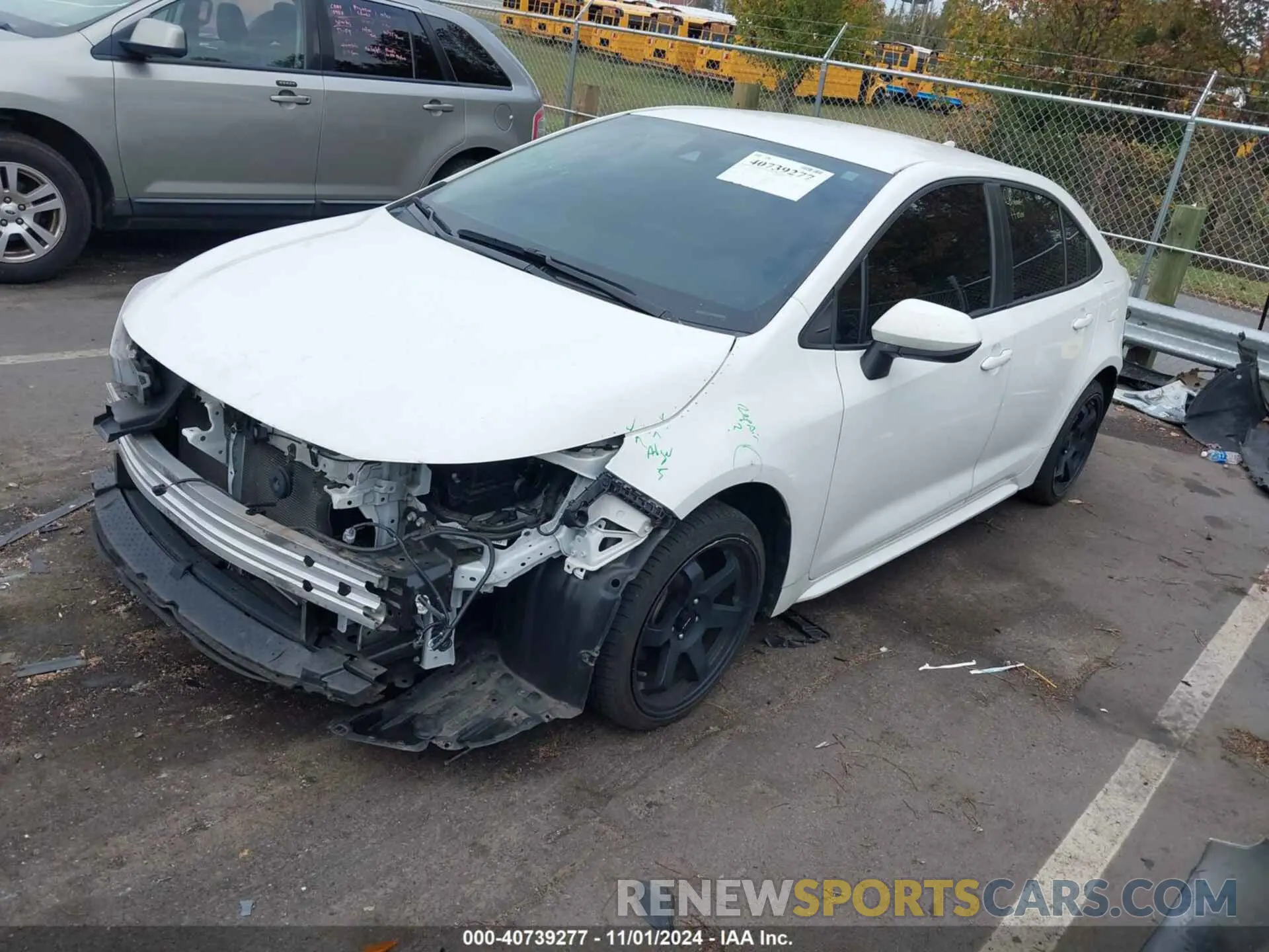 2 fotografías del automóvil dañado 5YFEPMAE9NP283370 TOYOTA COROLLA 2022