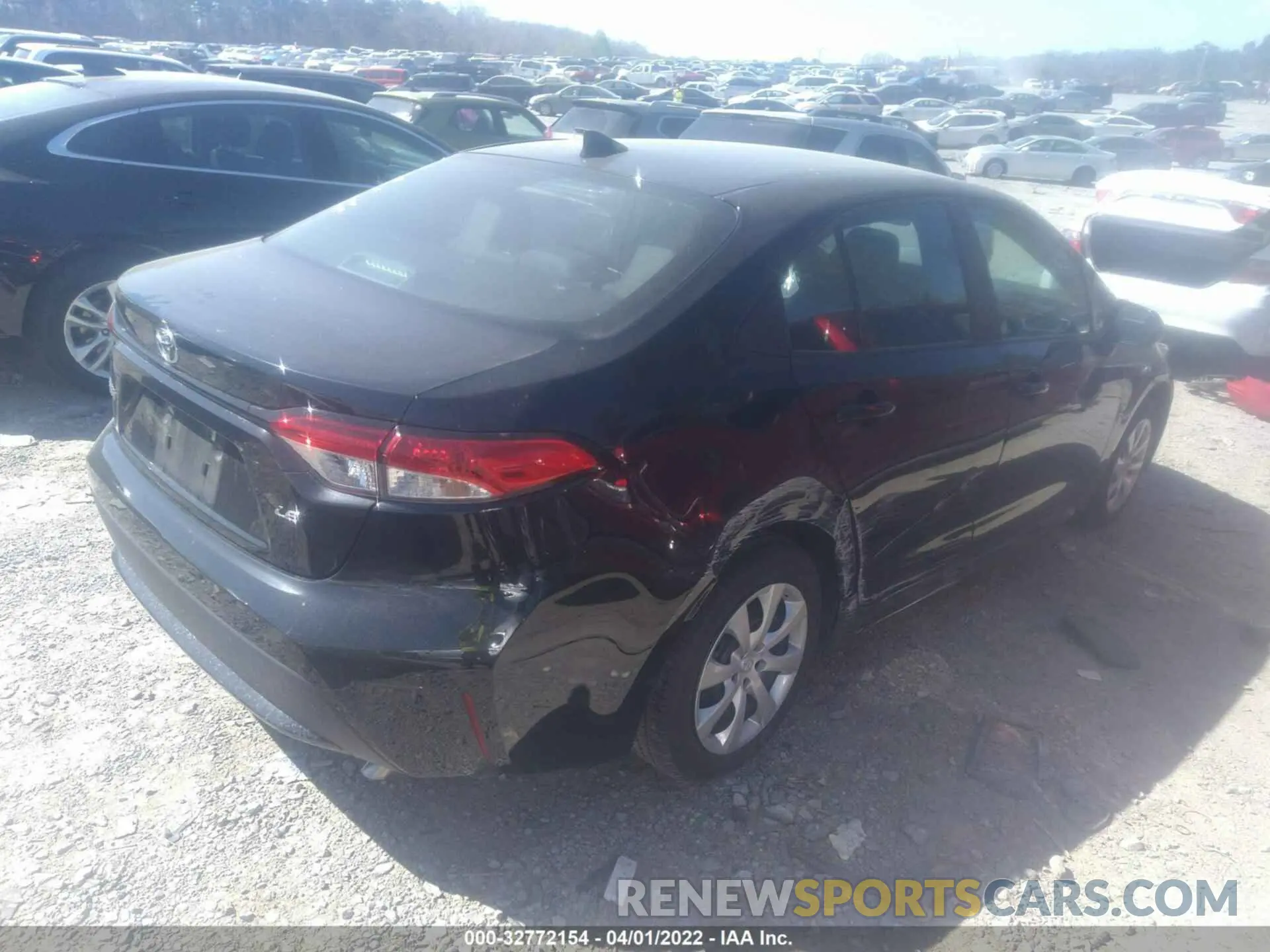 4 fotografías del automóvil dañado 5YFEPMAE9NP283787 TOYOTA COROLLA 2022