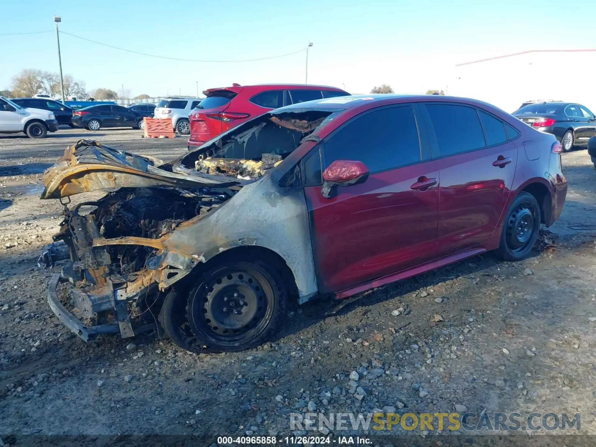 2 fotografías del automóvil dañado 5YFEPMAE9NP307232 TOYOTA COROLLA 2022
