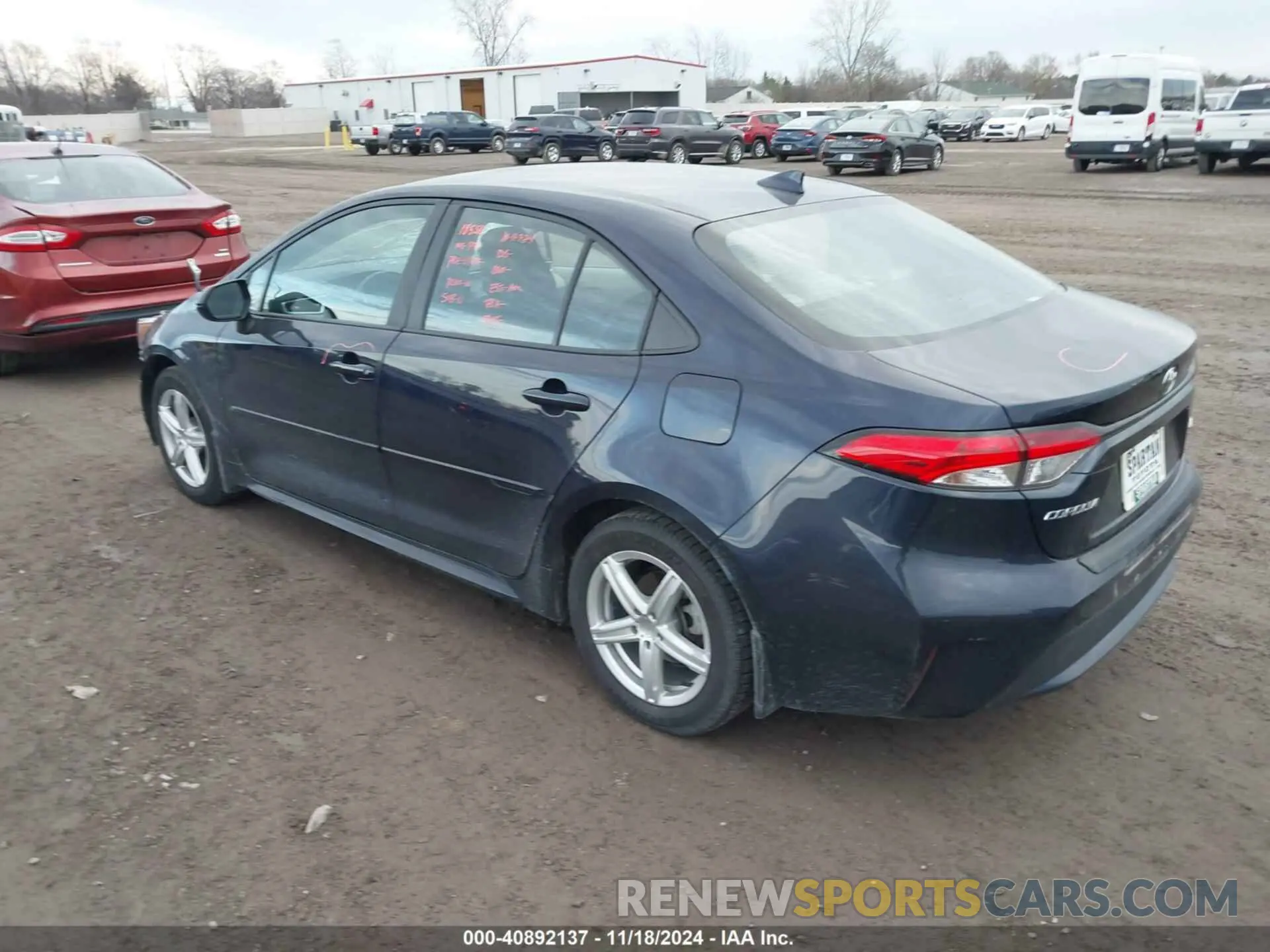 3 fotografías del automóvil dañado 5YFEPMAE9NP308655 TOYOTA COROLLA 2022