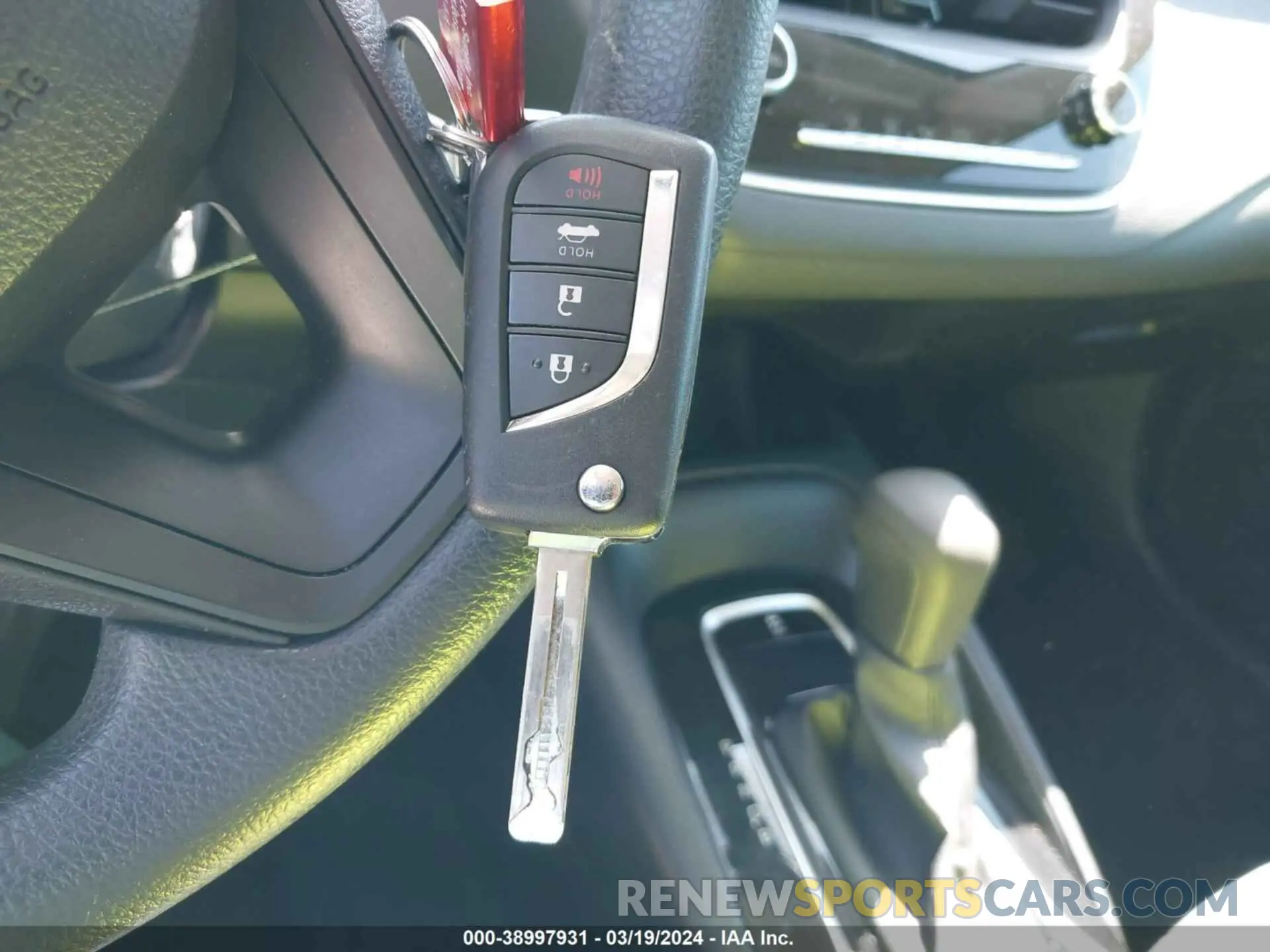 11 fotografías del automóvil dañado 5YFEPMAE9NP323608 TOYOTA COROLLA 2022