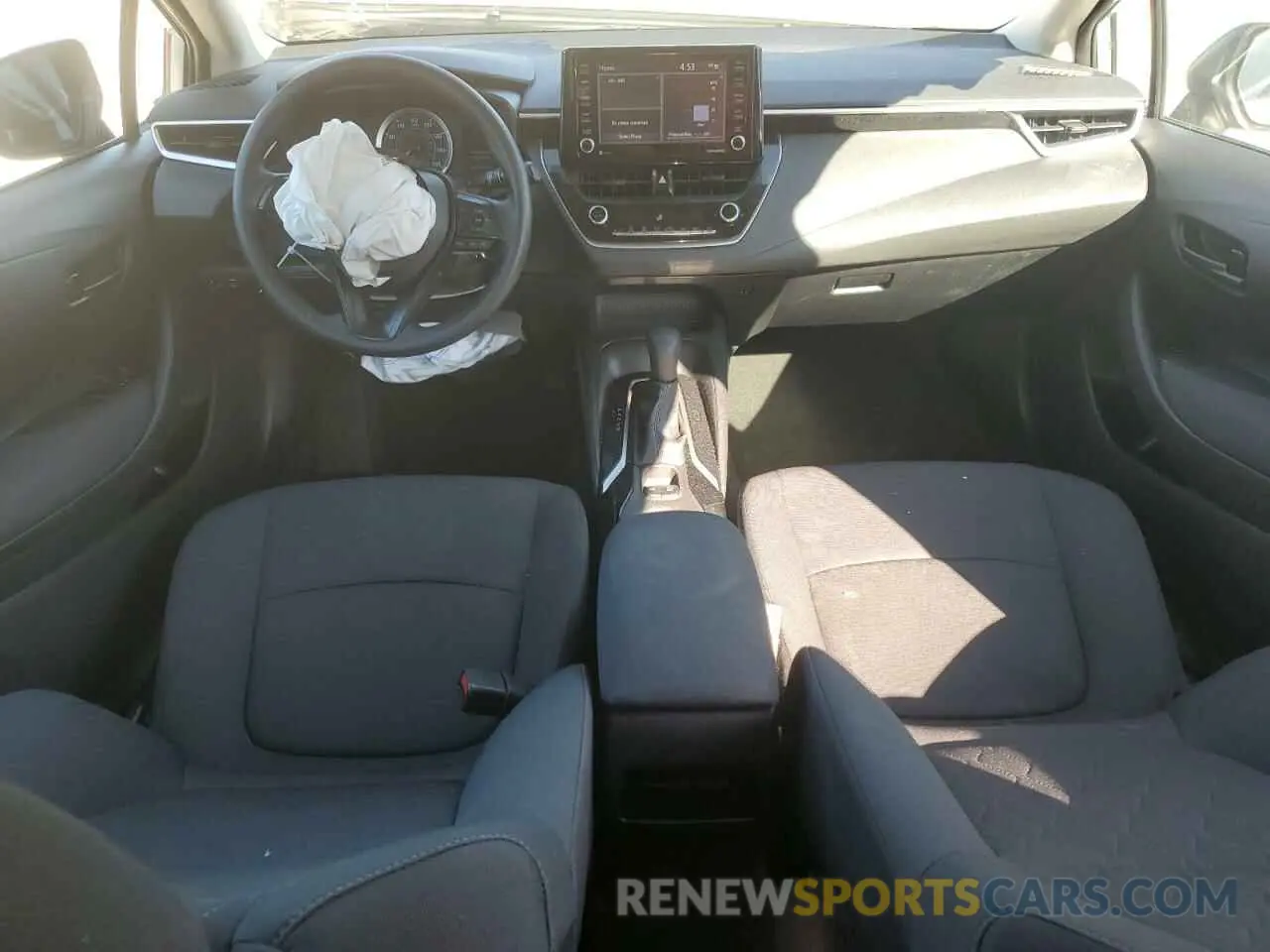 8 fotografías del automóvil dañado 5YFEPMAE9NP327738 TOYOTA COROLLA 2022