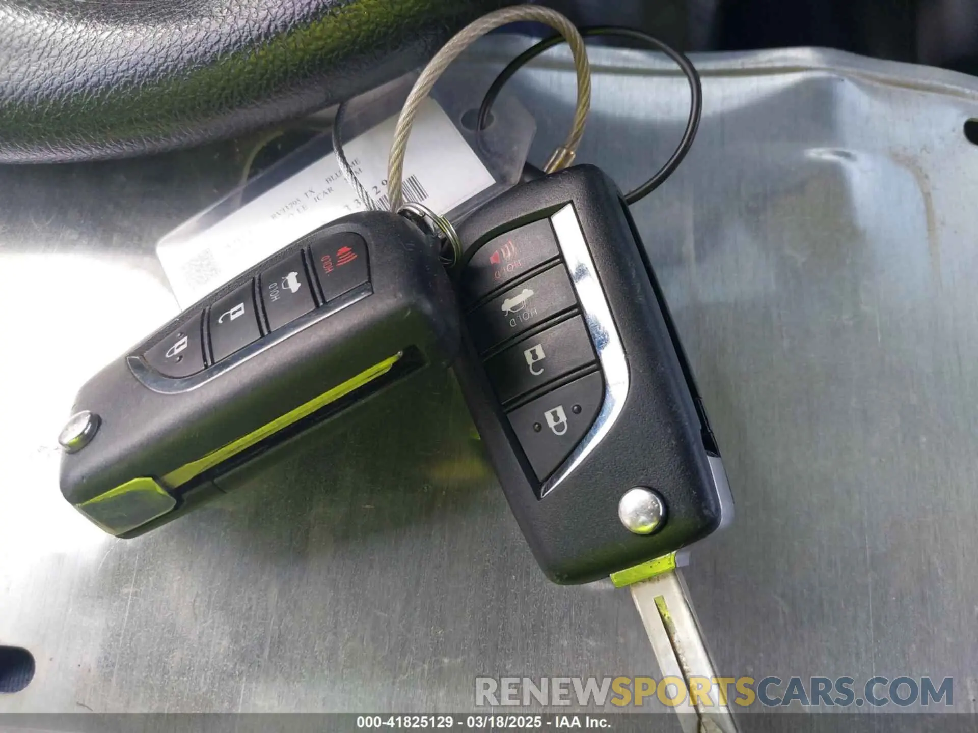 11 fotografías del automóvil dañado 5YFEPMAE9NP337296 TOYOTA COROLLA 2022