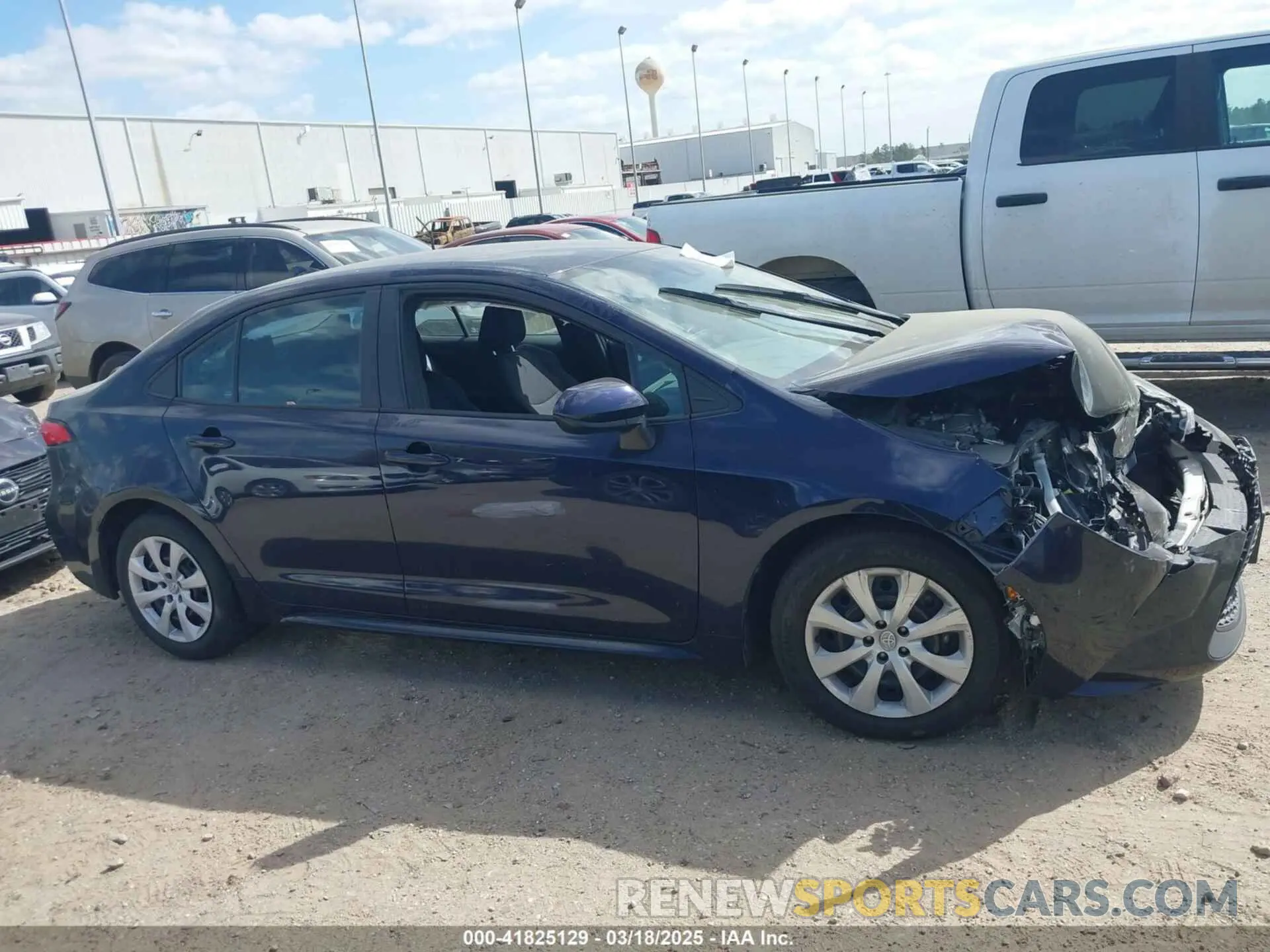 13 fotografías del automóvil dañado 5YFEPMAE9NP337296 TOYOTA COROLLA 2022