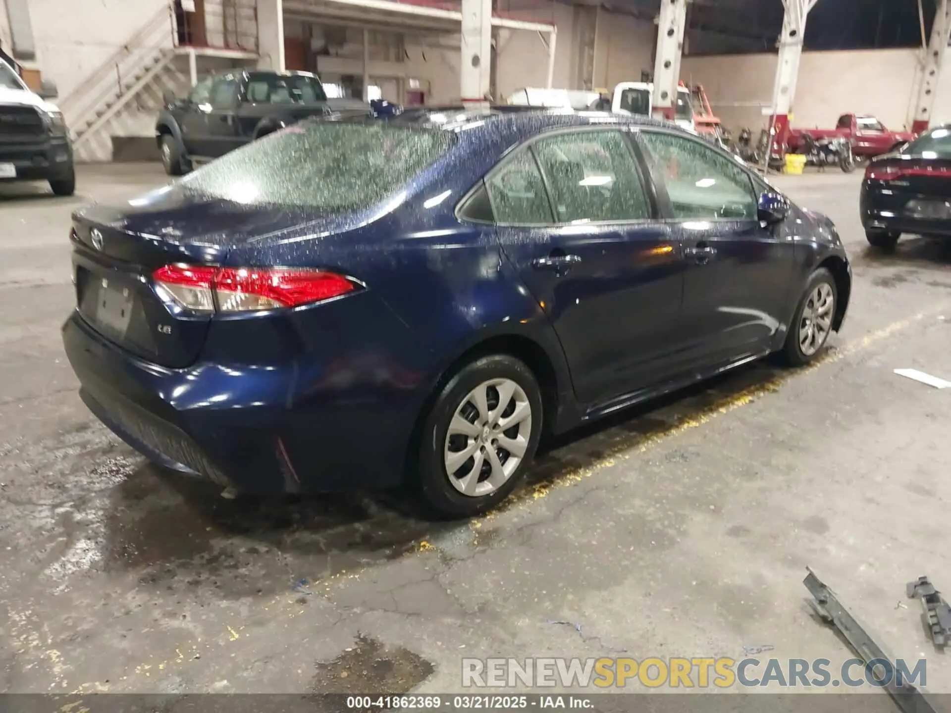 4 fotografías del automóvil dañado 5YFEPMAE9NP366362 TOYOTA COROLLA 2022